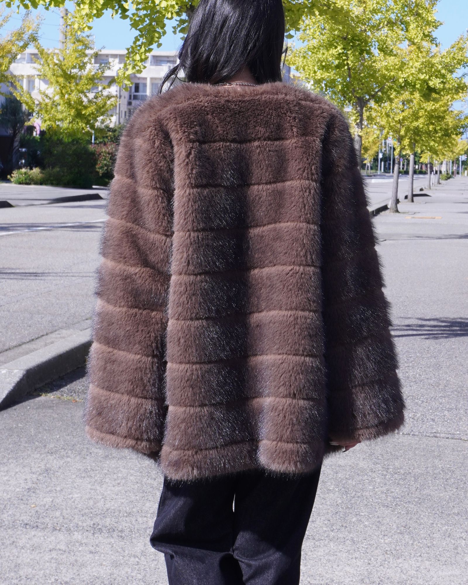 【25AW】Border Fur Coat (ブラウン) / ボーダーファーコート / エコファー / フェイクファー