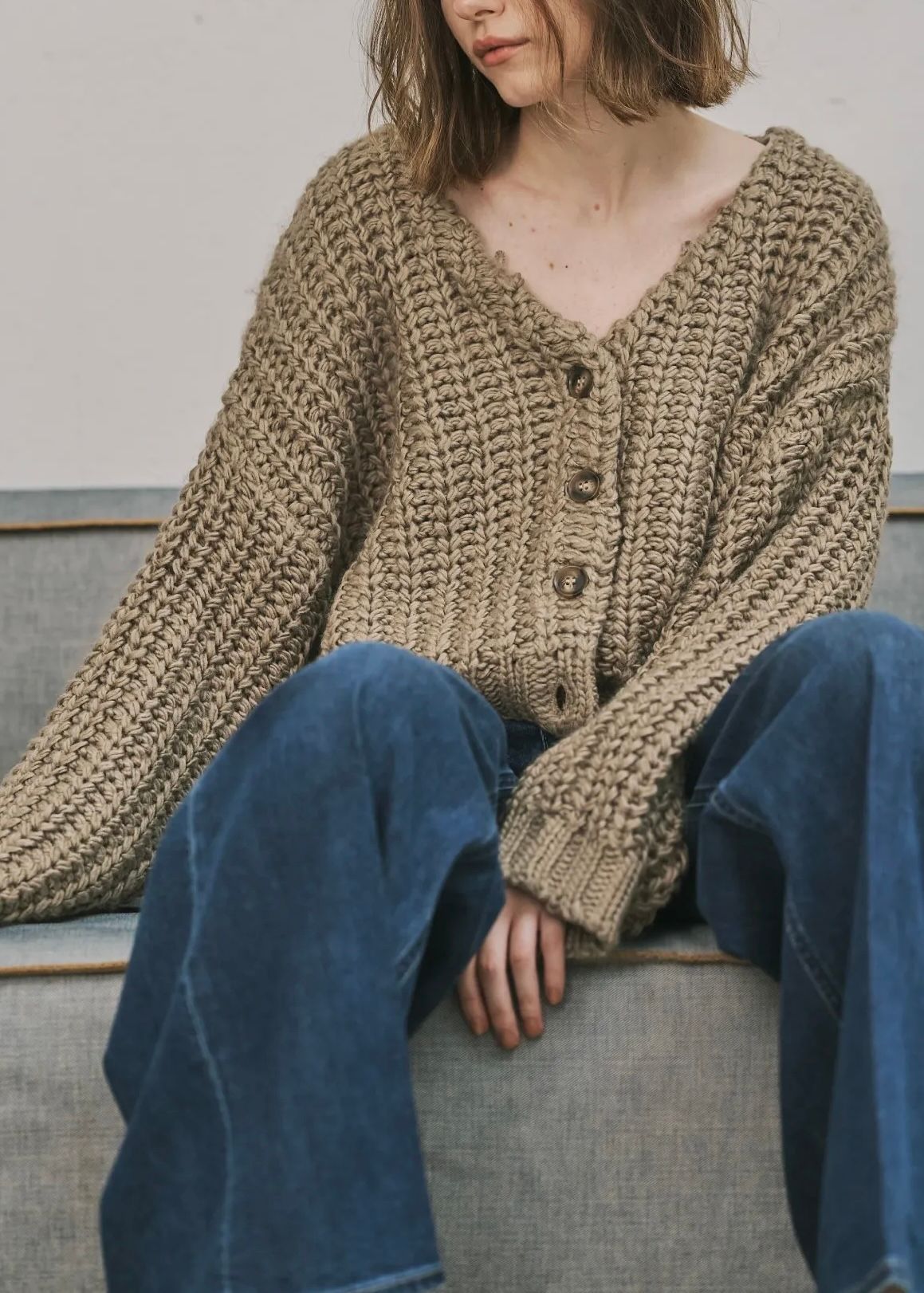 motif collar removal knit cardigan / モチーフカラー ニットカーディガン (モカ) / 25AW