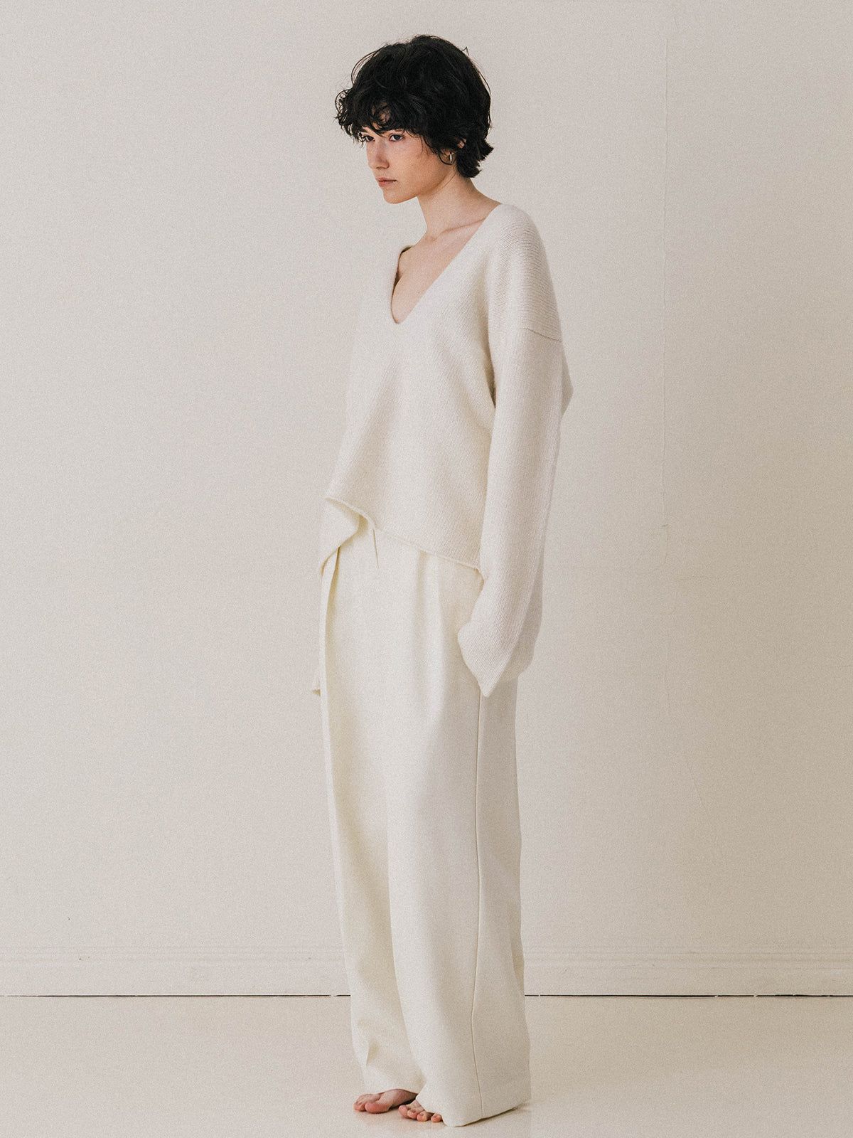 【25AW】HAMILTON V NECK KNIT / ハミルトン Vネックニット (アイボリー)