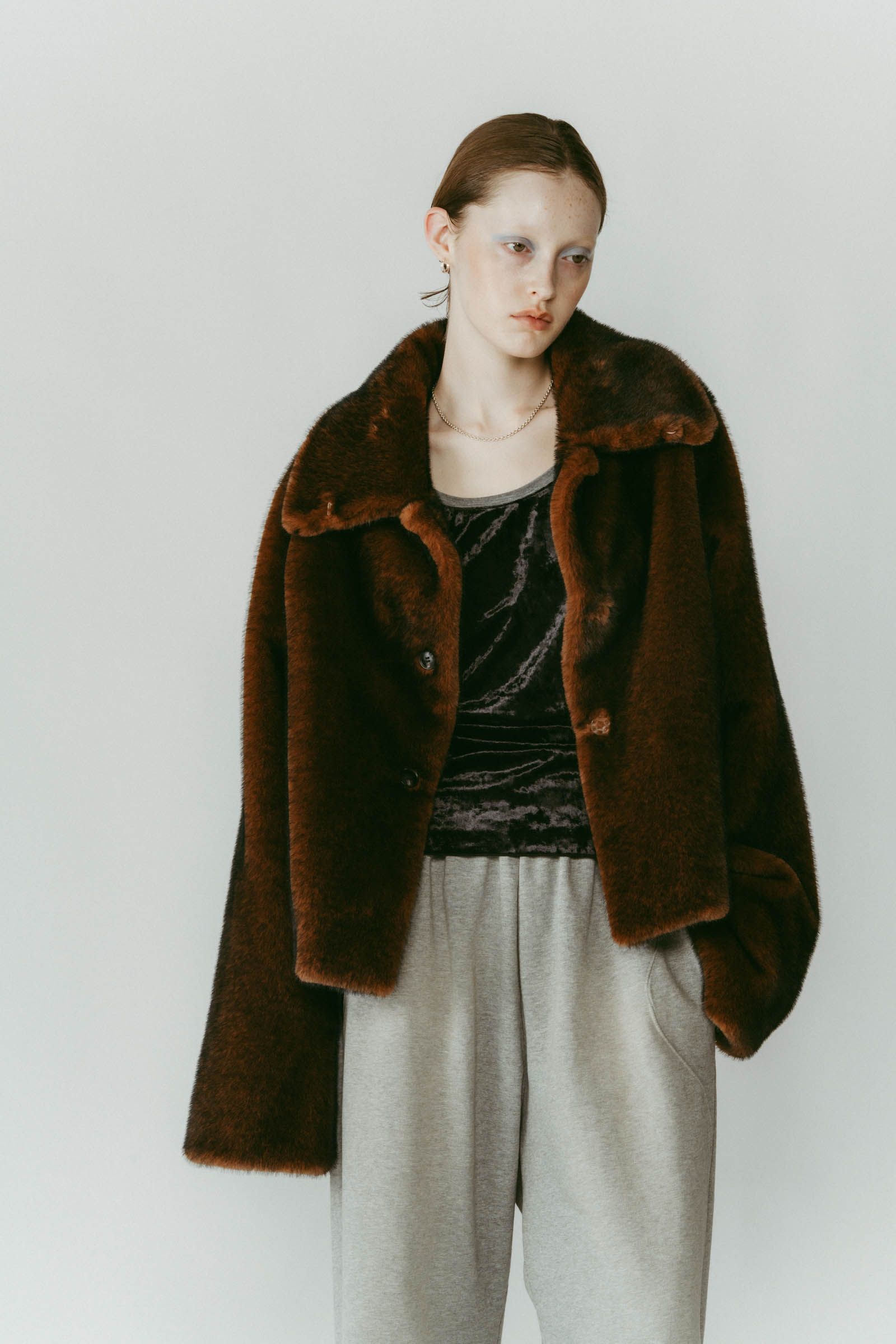point collar fur coat / ポイントカラー ファーコートジャケット (ブラウン) / 25AW