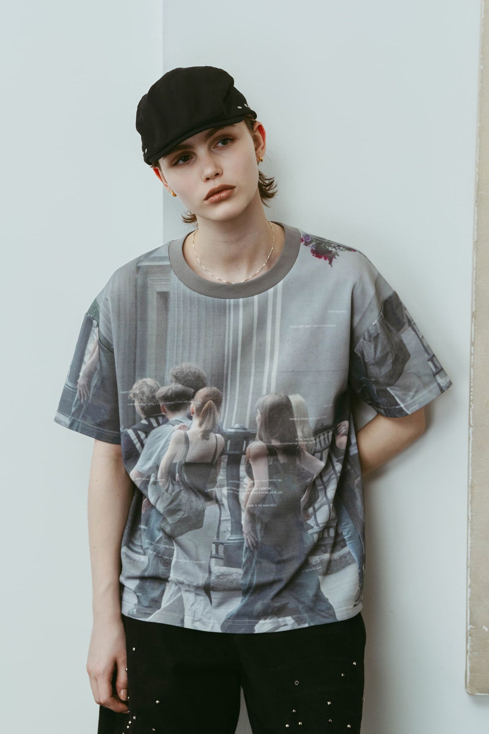 スクールグラフィック Tシャツ (ガールズ) school graphic tee(unisex) (Girls) /  26SS