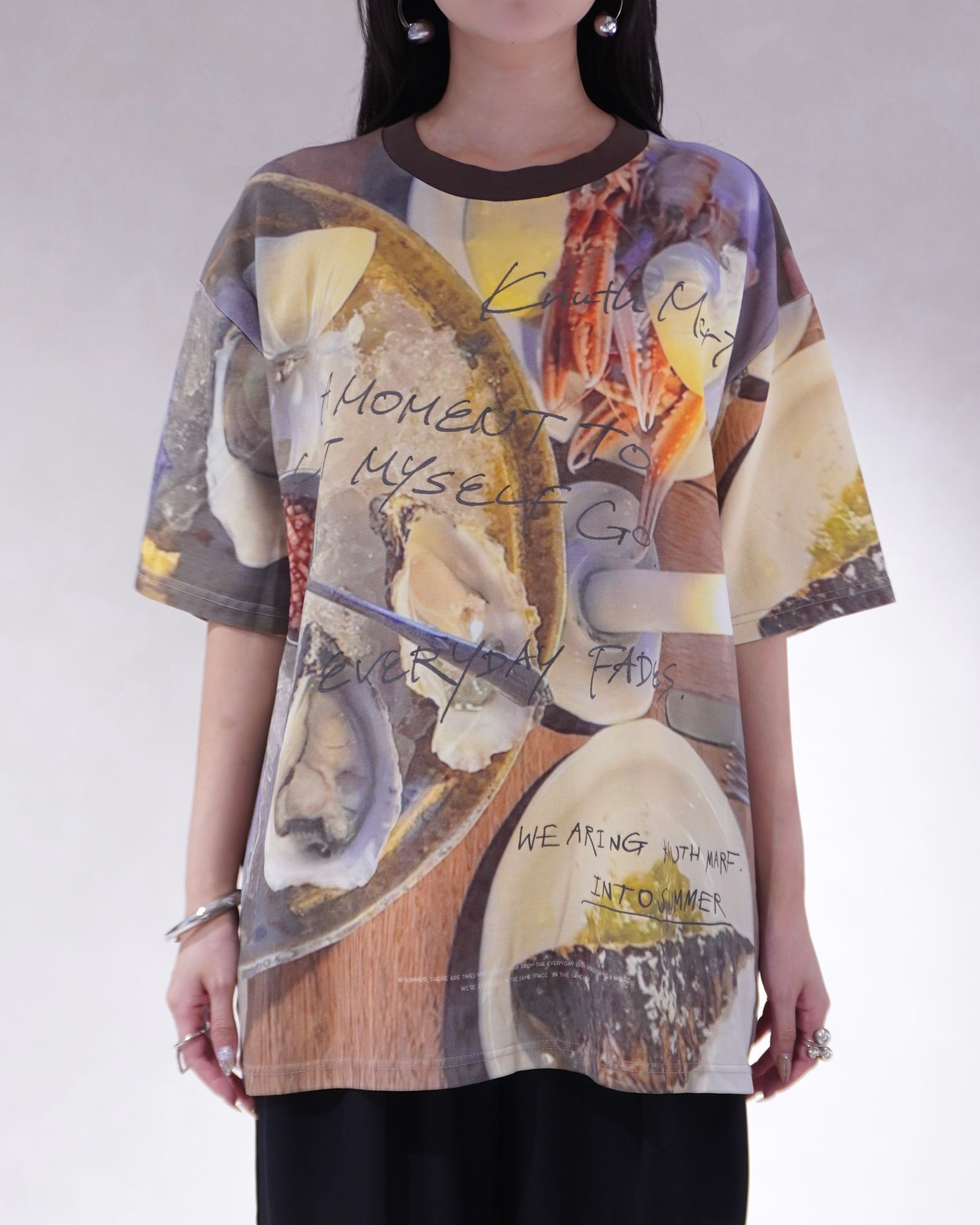 オイスターグラフィックTシャツ (オイスター) oyster graphic tee(unisex) (Oyster) /  26SS