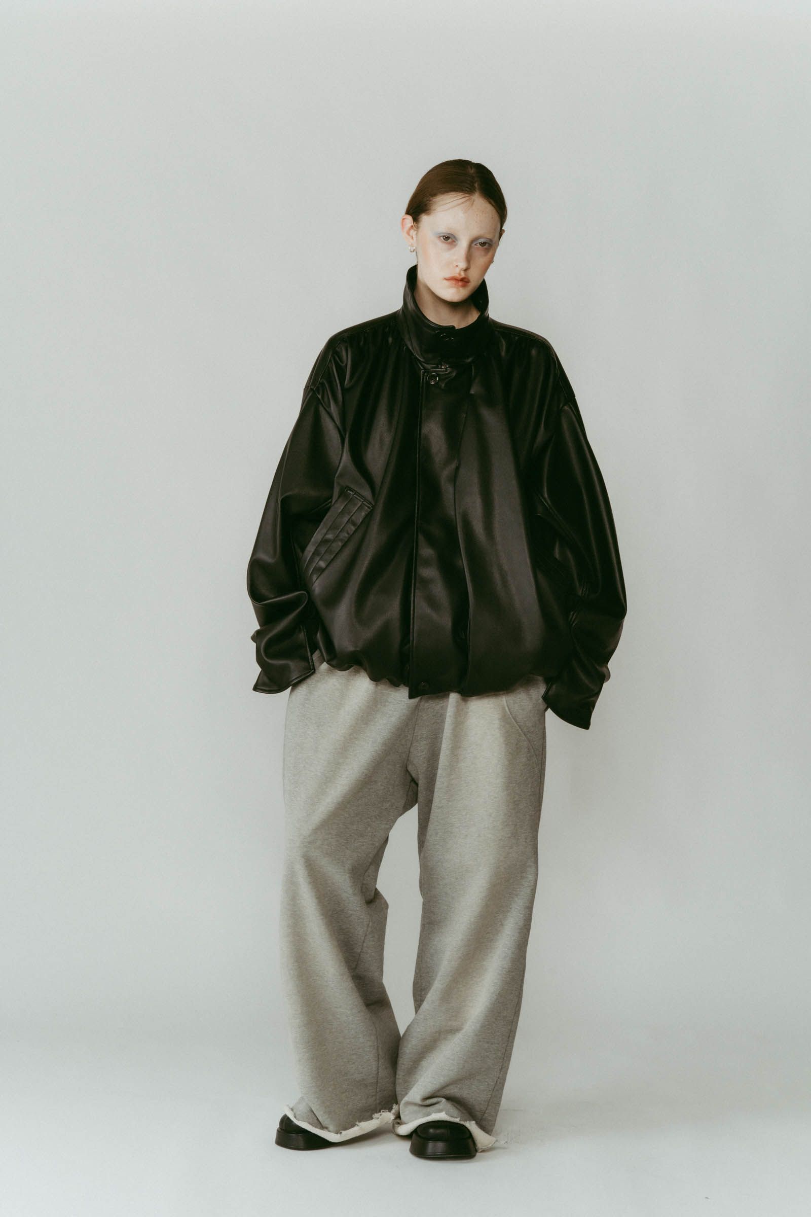 voluminous leather jacket(unisex) / ボリュームレザージャケットブルゾン (ブラック) / 25AW