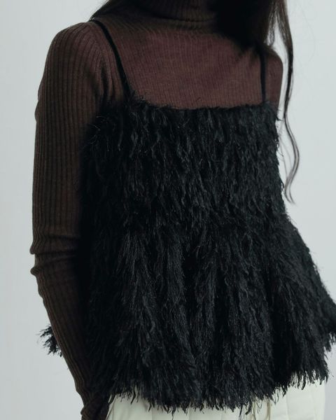【25AW】Backopen Feather Camisole / バックオープン フェザーキャミソール (ブラック)