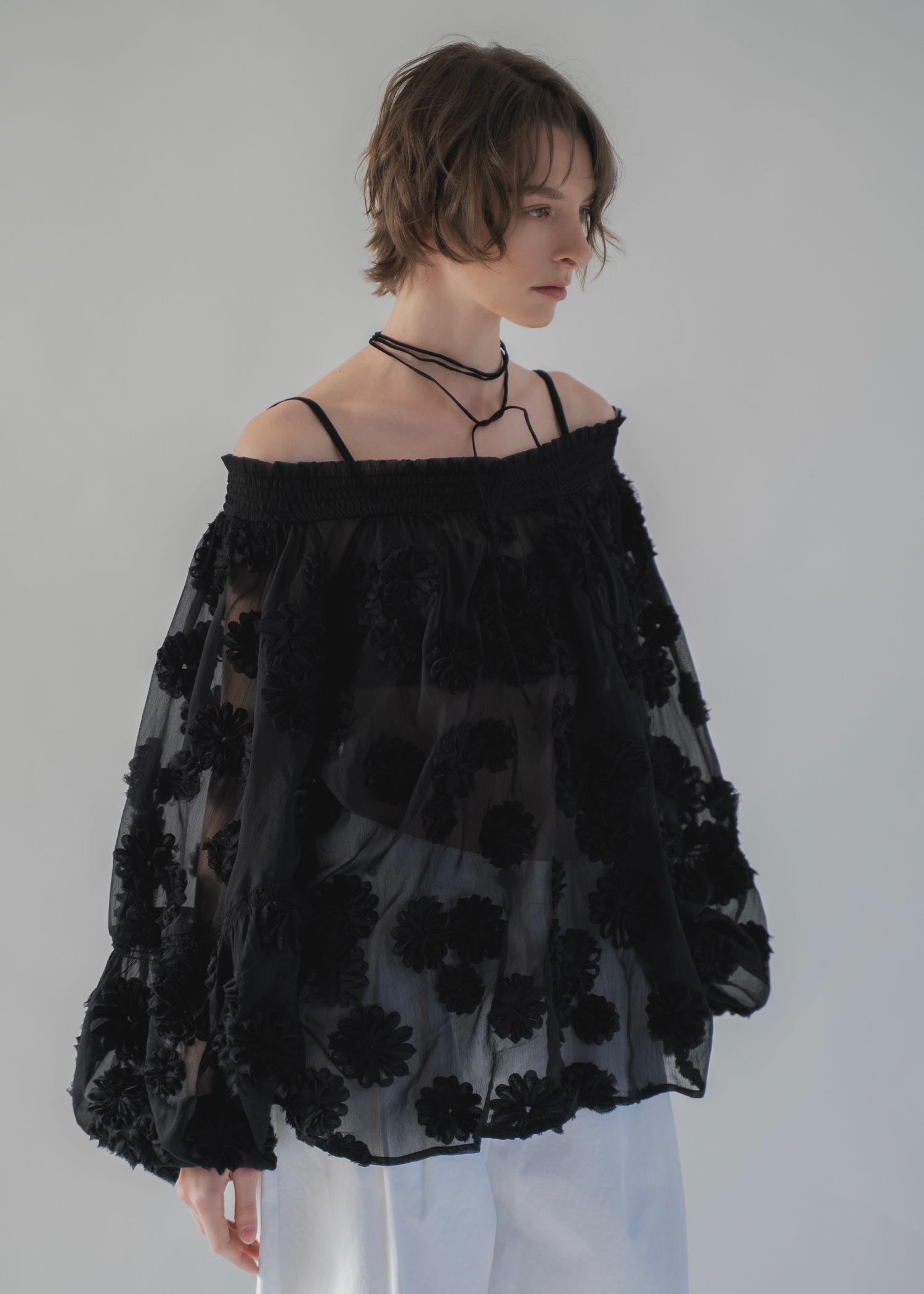 flower motif sheer BL (Black) / フラワーモチーフシアーブラウス (ブラック) / 26SS