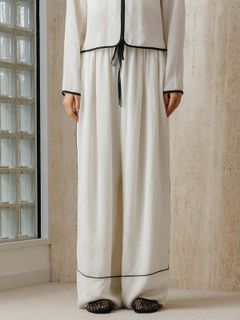 サテンジャガード イージーパンツ (アイボリー) SATIN JQ EASY PANTS (Ivory) /  26SS