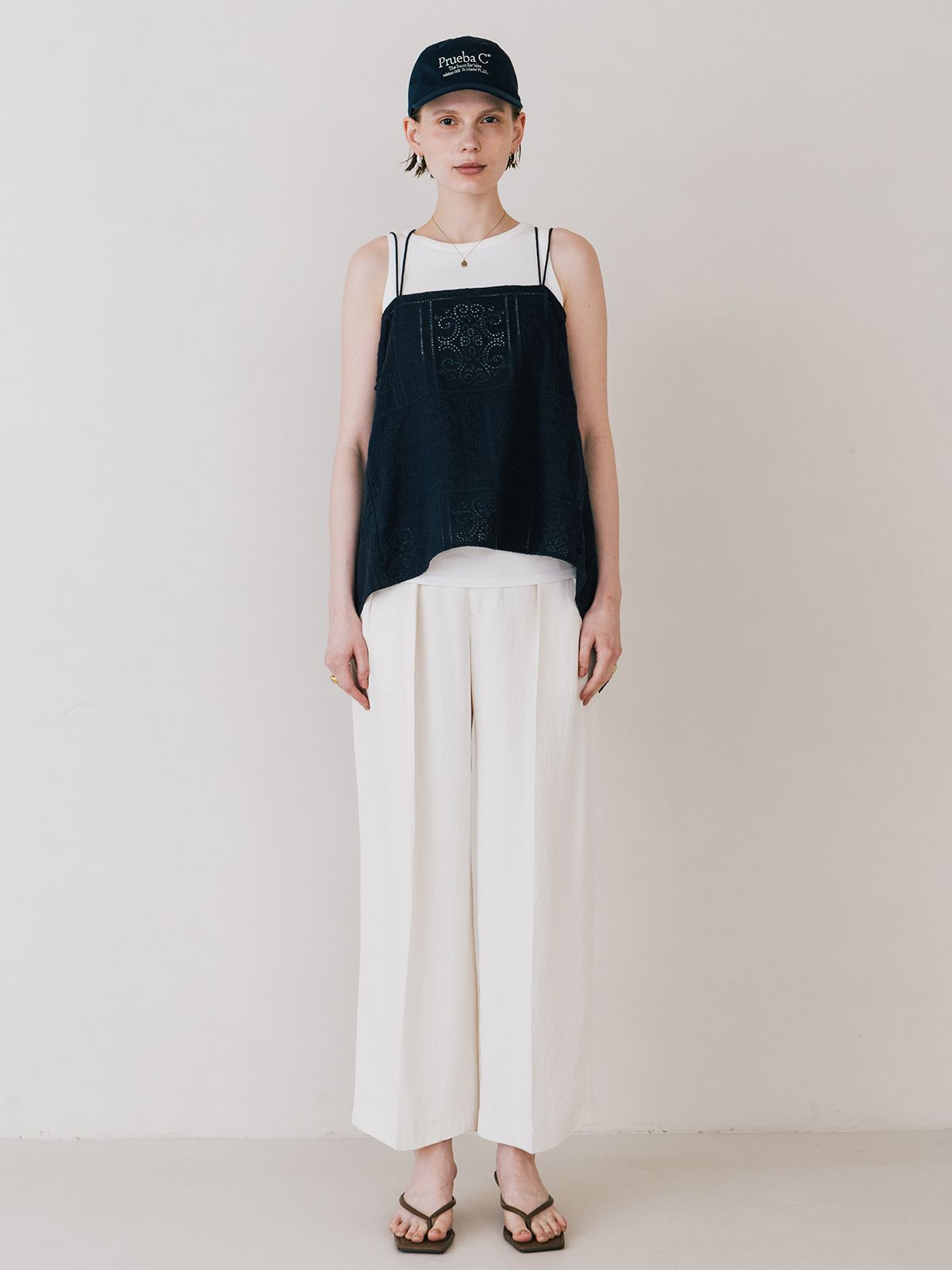【25SS】CUTWORK LACE CAMI / カットワーク レースキャミソール (ネイビー)