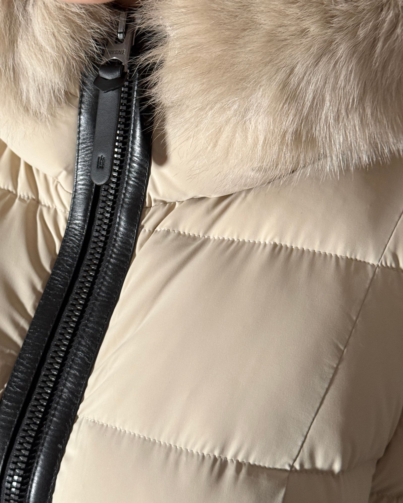 【2025AW】CALLA-BX / ファー付きストレッチダウンコート (トレンチ) / レディース