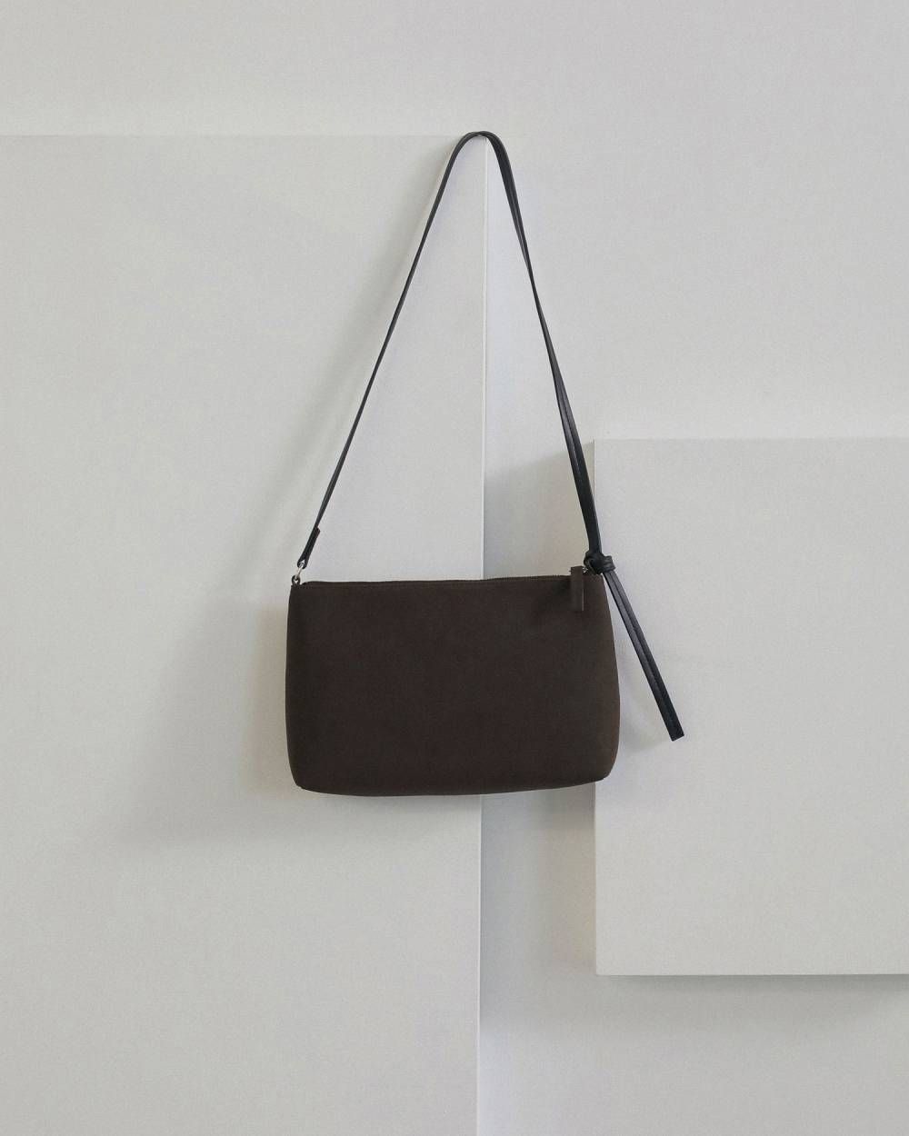エコレザーハンドバッグ (ブラウン) Ecoleather Hand Bag (Brown) / 26AW 【6月29日まで期間限定予約】