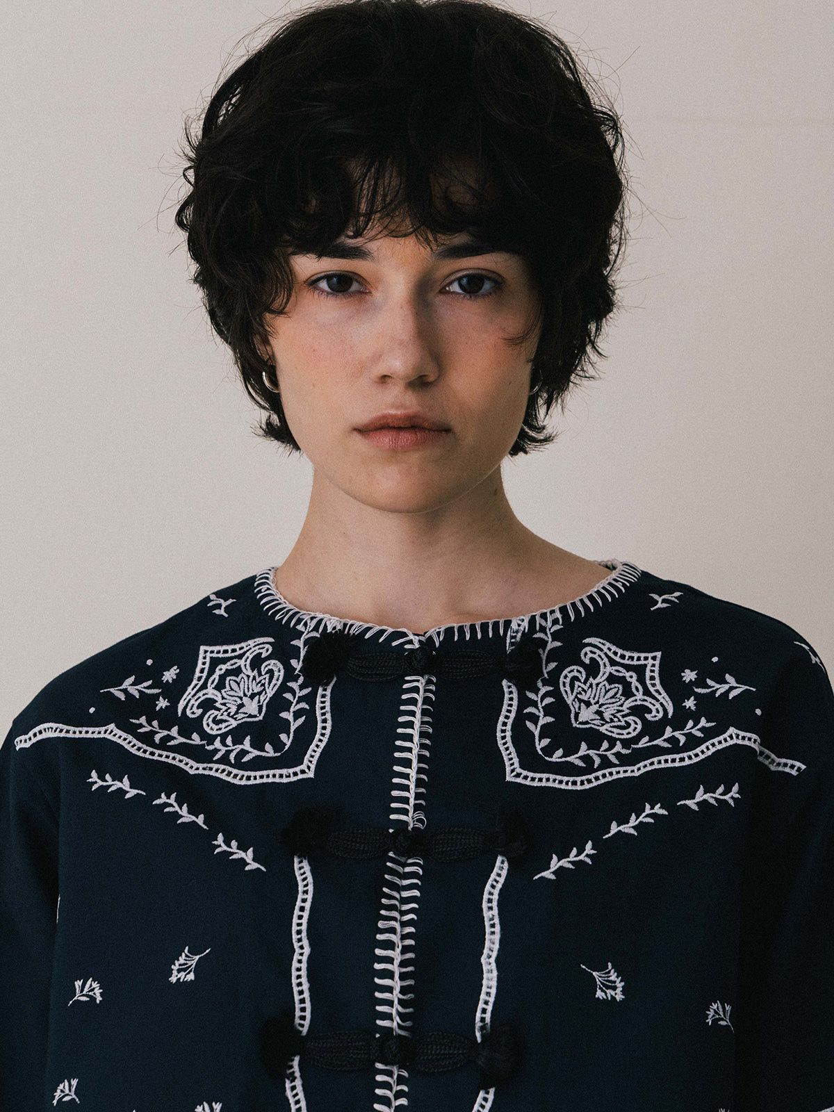 【25AW】VENEZIA LACE BLOUSE / ヴェネツィアレースブラウス (ネイビー)