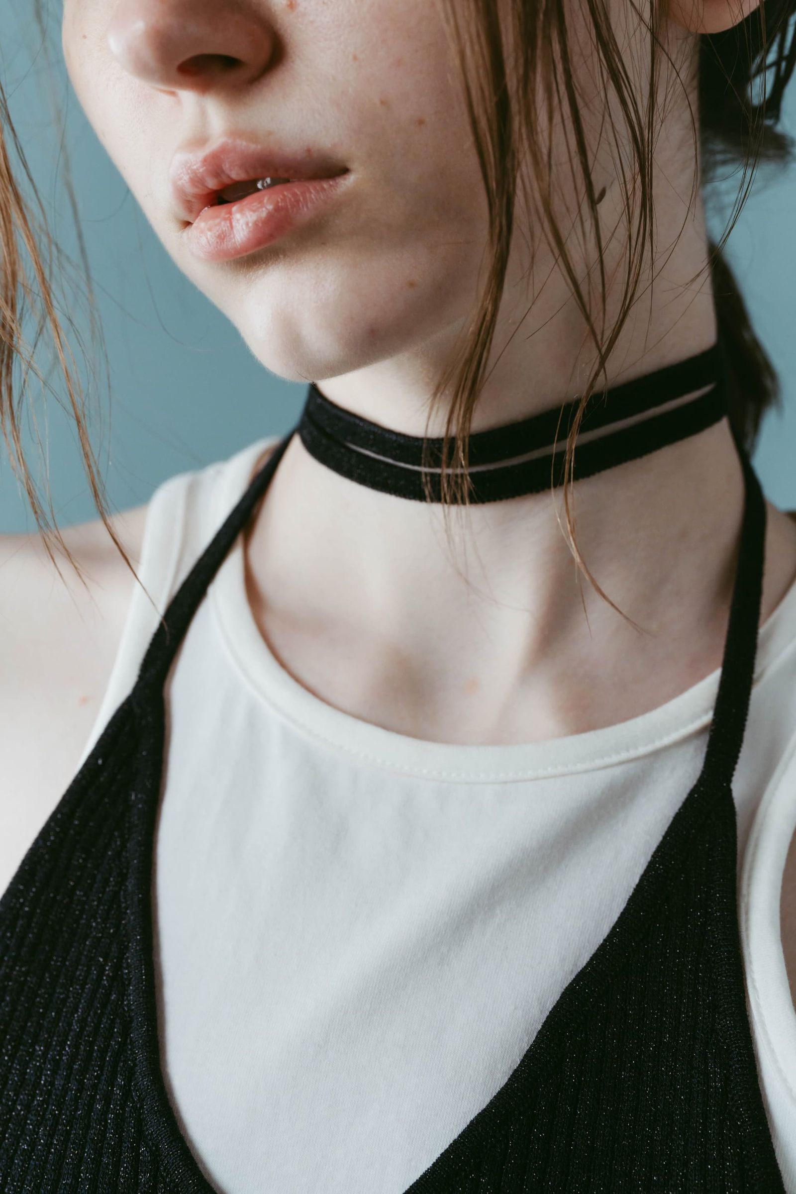 ニット ホルタービスチェ (ネイビー) knit halter bustier (Navy) /  26SS