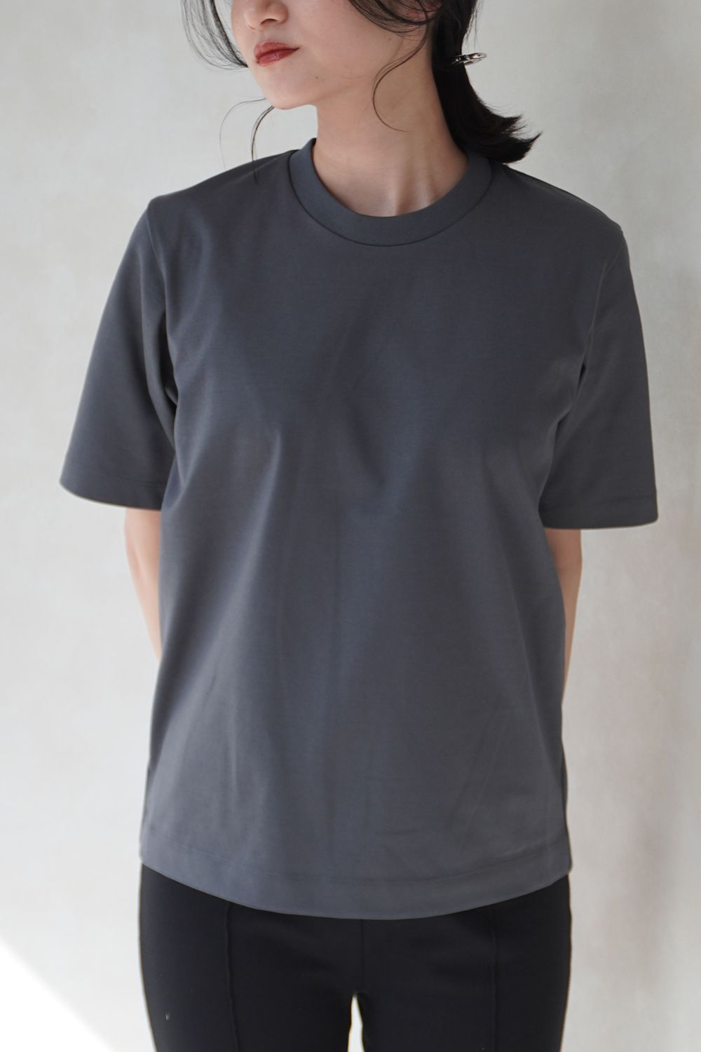 REFINA COMPACT T-SHIRT / リフィナコンパクトTシャツ (グレー)