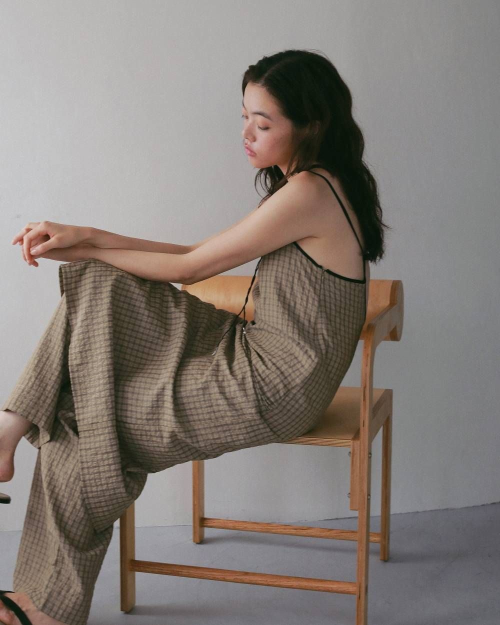 シアサッカー キャミワンピース (ベージュ) Suckercheck Cami Onepiece (Beige) / 27SS