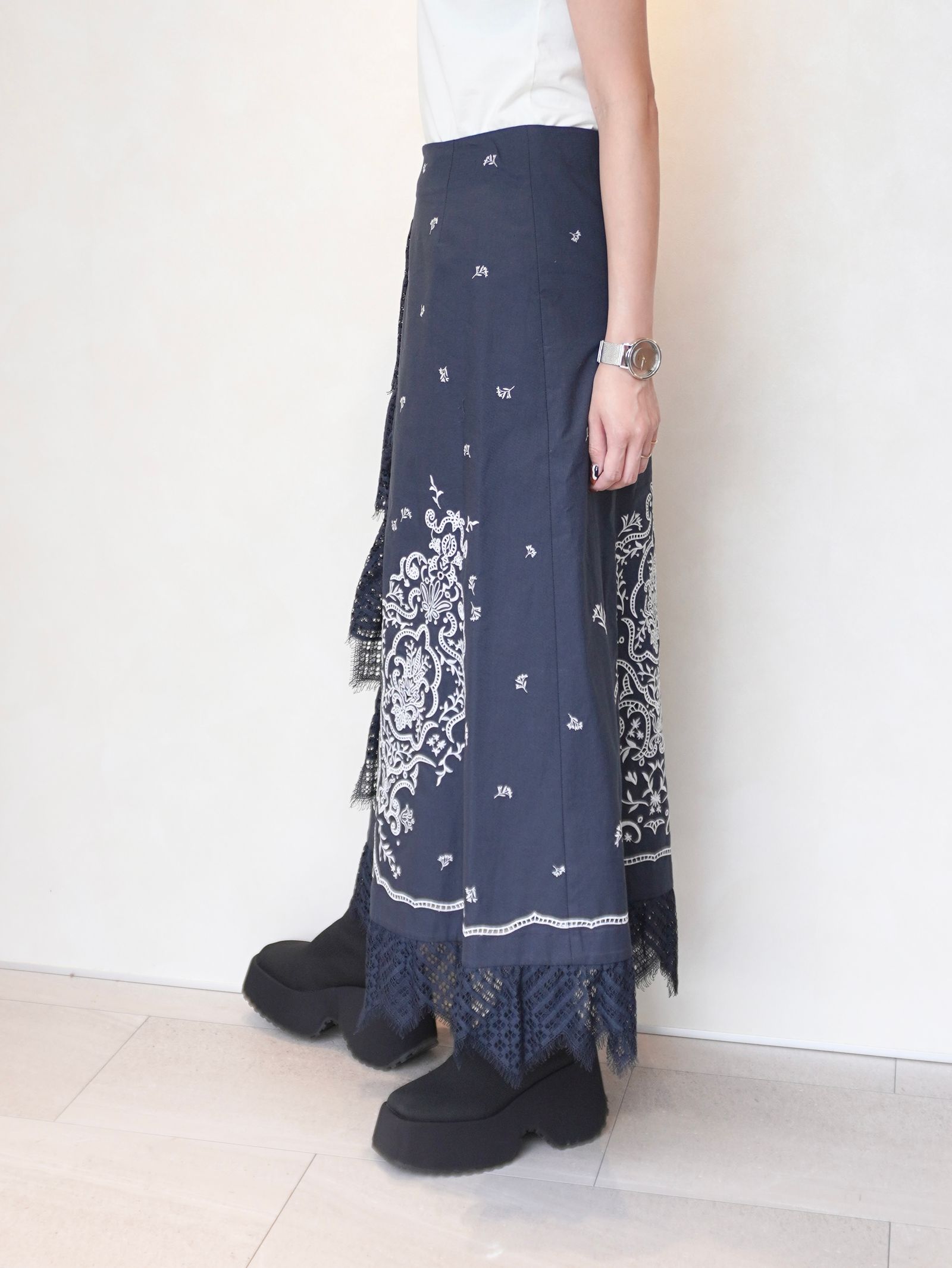 【25AW】VENEZIA LACE SKIRT / ヴェネツィアレーススカート (ネイビー)