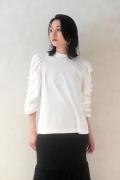 REFINA GATHERED SLEEVE T-SHIRT / リフィナギャザースリーブTシャツ (オフホワイト)