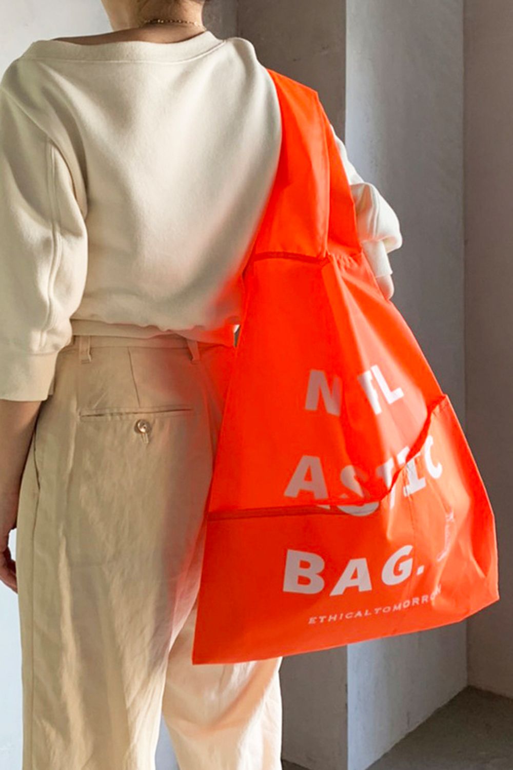再生PETのBAGでNO PLASTICを叫ぶBAG (オレンジ)