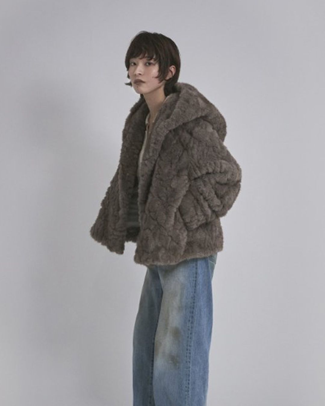 【先行予約】【26TH-07】ラビット調ファーフーディコート (モカ) Rabbit Like Fur Hoodie Coat (Mocha) /  エコファー  /  フェイクファー 【受注期間6/14 23:59まで】