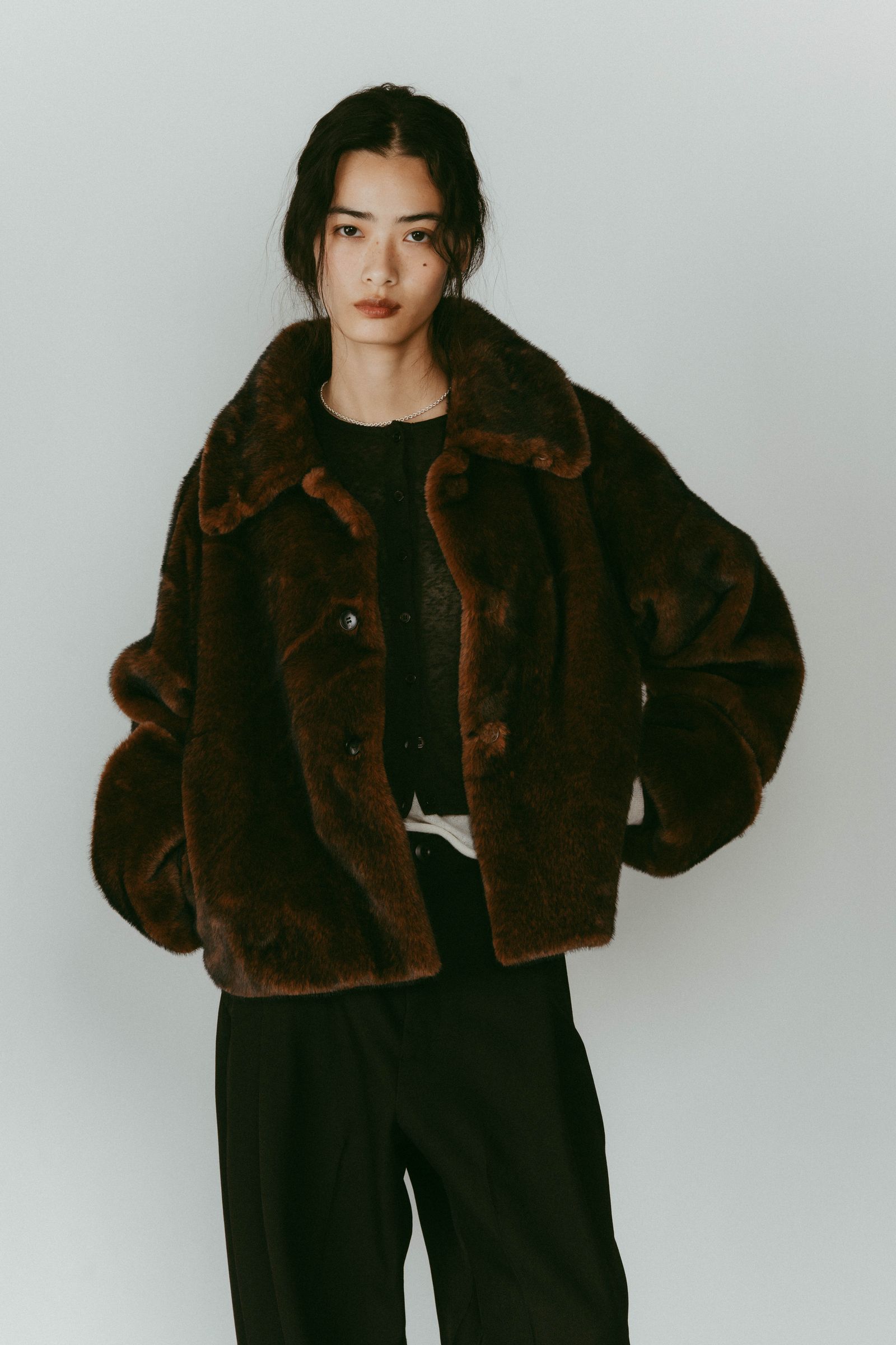 point collar fur coat / ポイントカラー ファーコートジャケット (ブラウン) / 25AW