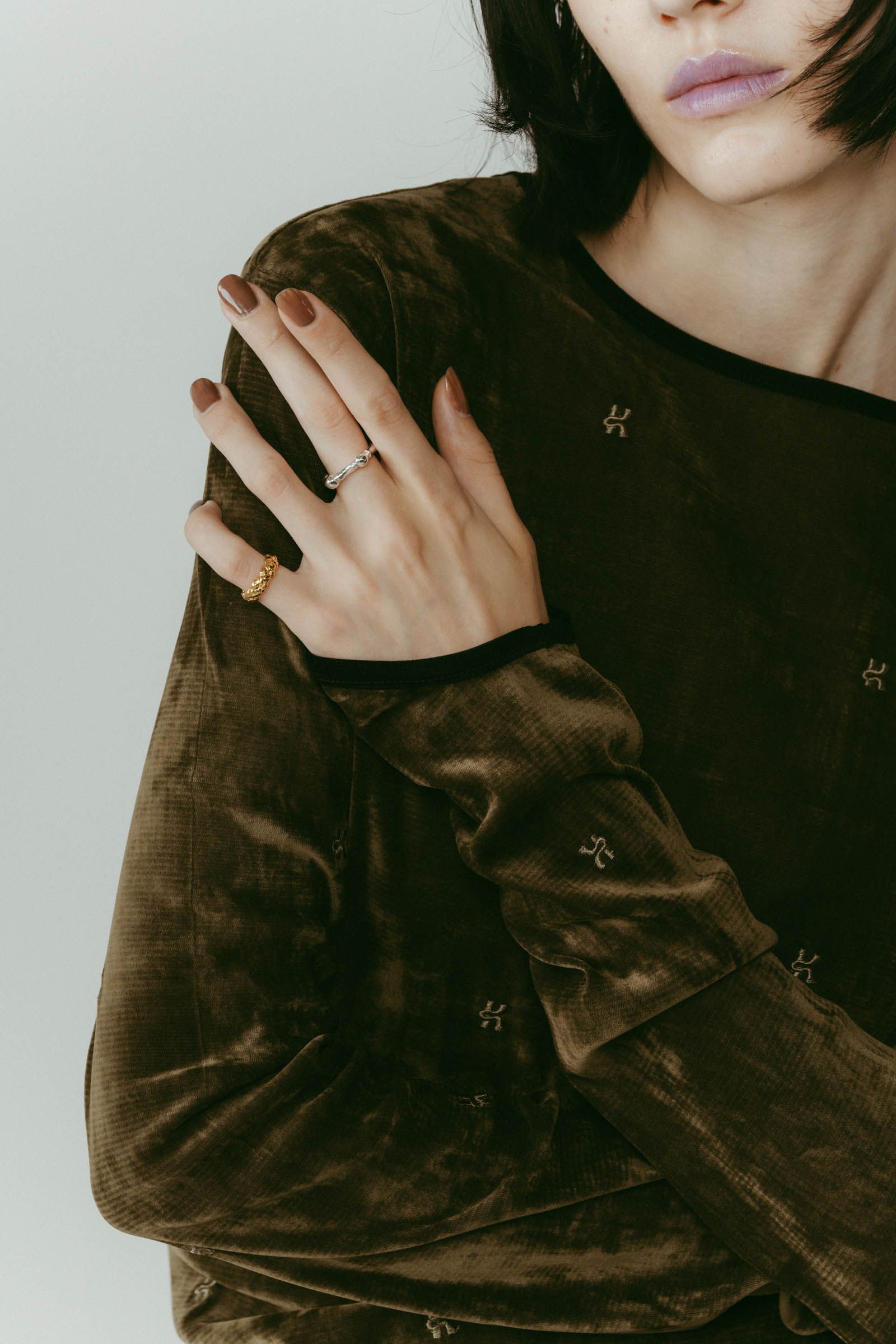 2way sheer velours tops / 2ウェイ シアートップス (カーキ) / 25AW