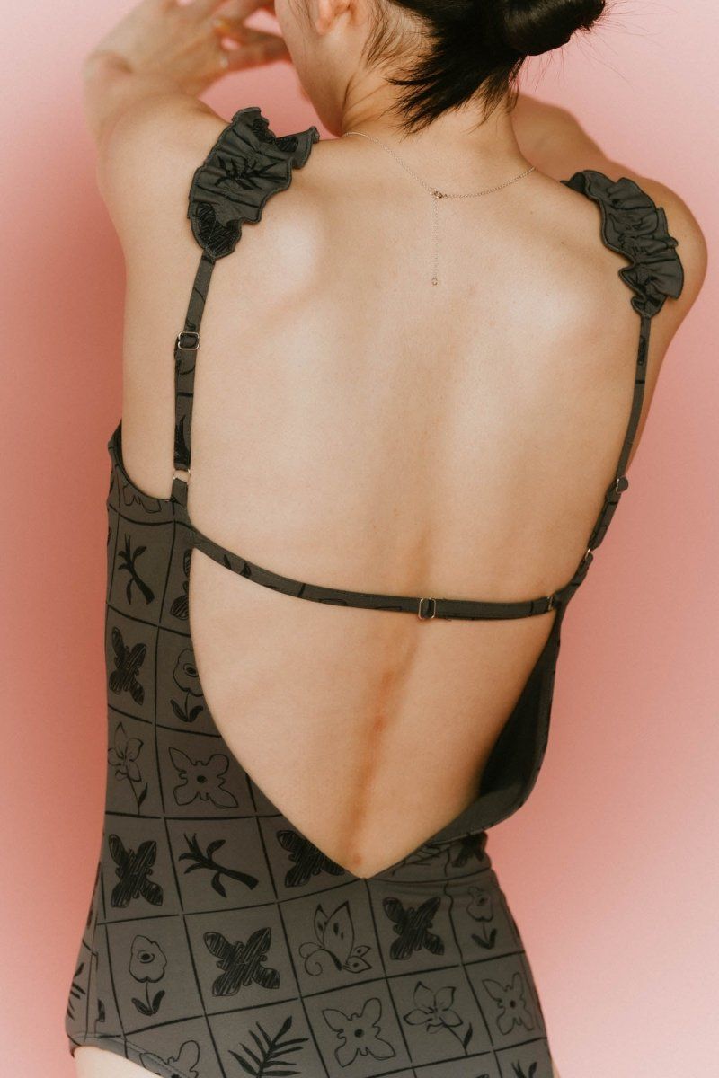Knuthmarf 水着 Knuth Marf - back open flower swim suit / バックオープン