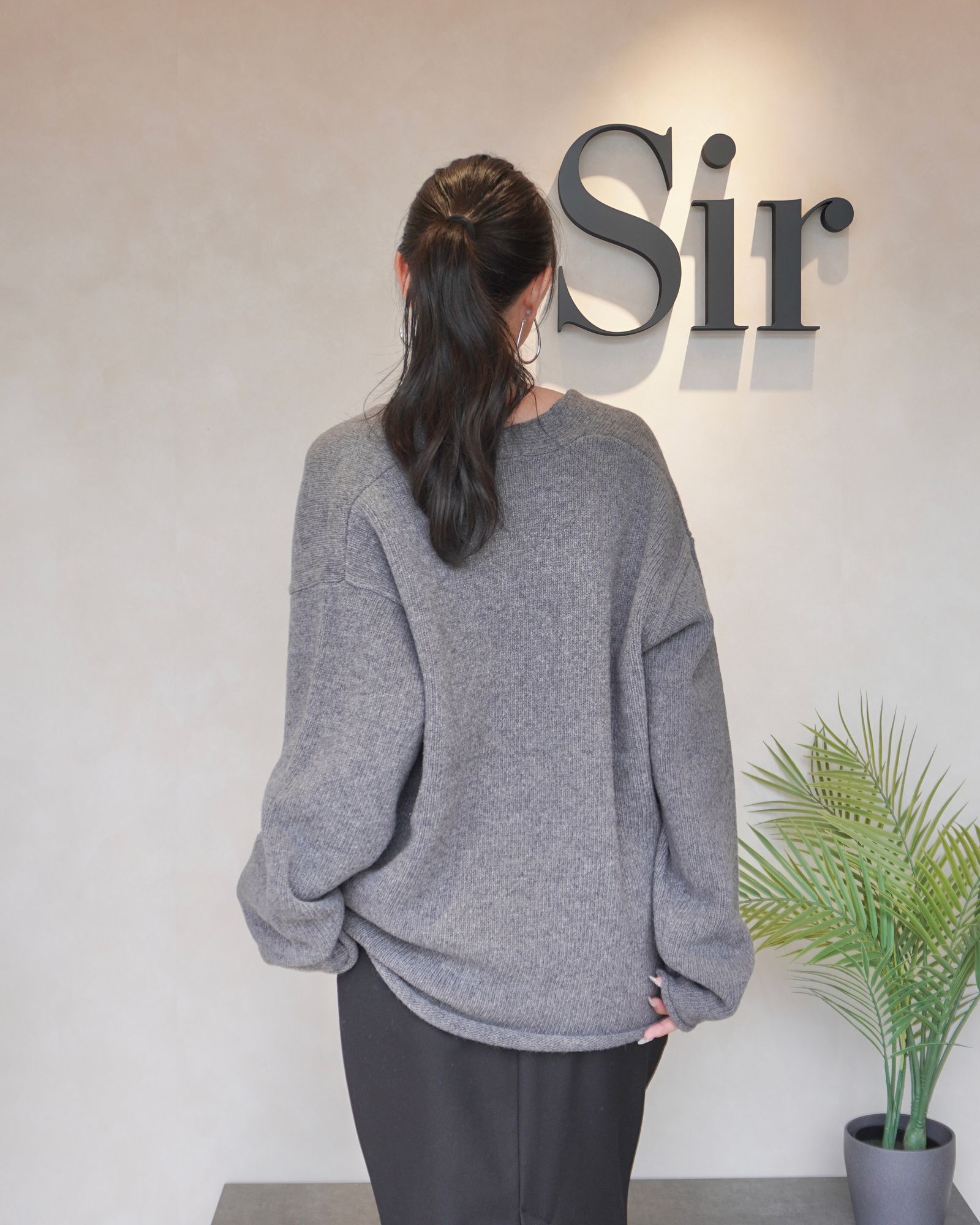 【25AW】HAMILTON V NECK KNIT / ハミルトン Vネックニット (グレー)