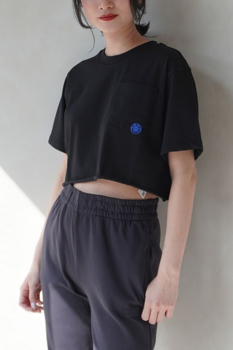 163cm 着用:XS (自然光)