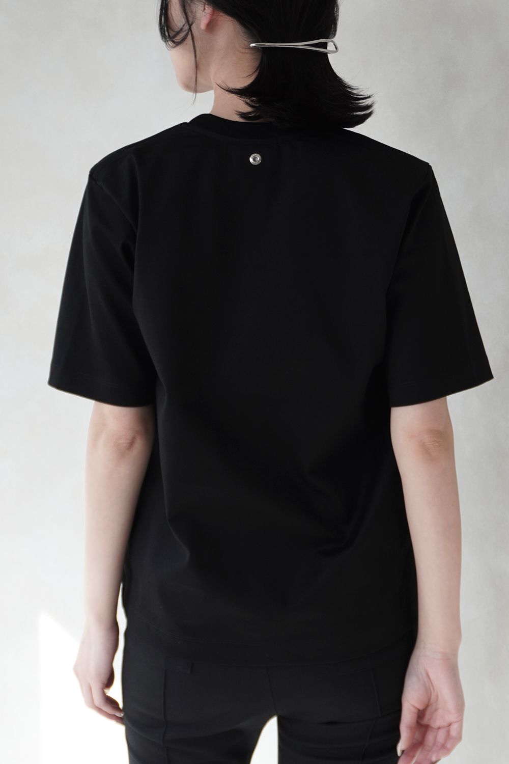 REFINA COMPACT T-SHIRT / リフィナコンパクトTシャツ  (ブラック)