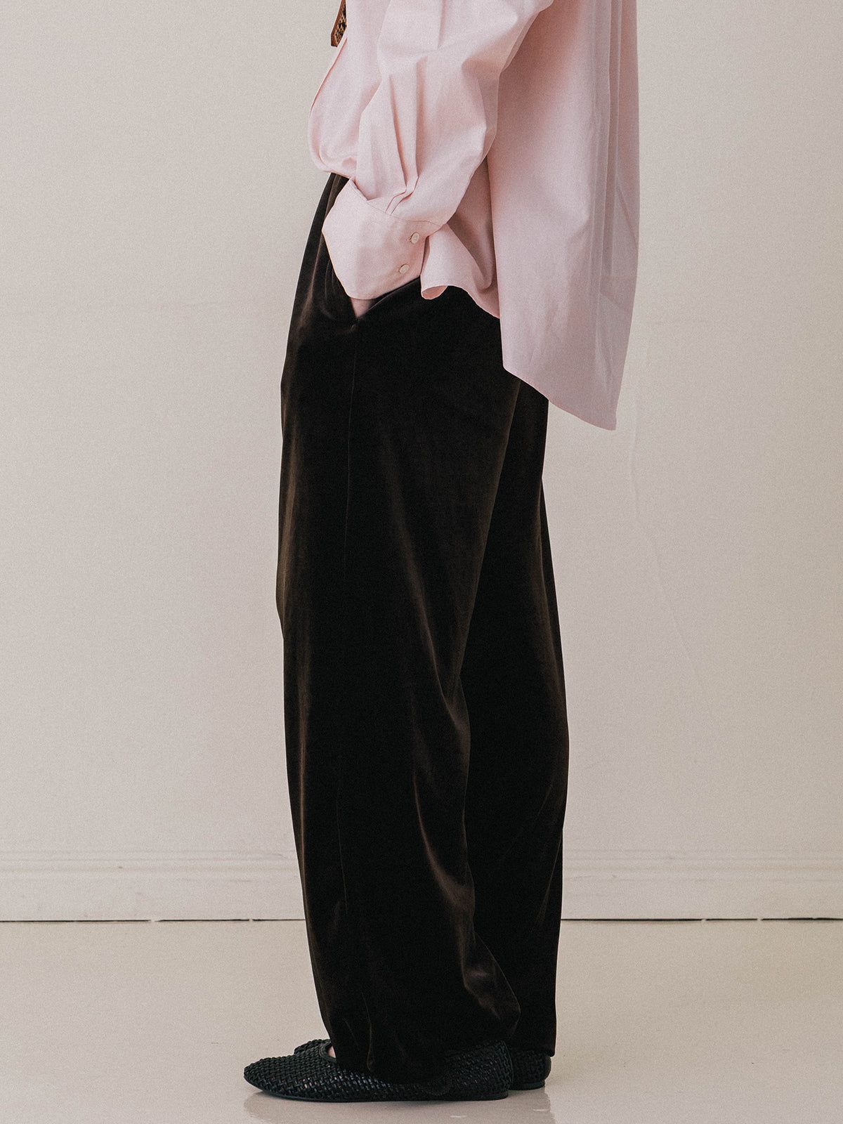 【25AW】HILTON VELOUR PANTS / ヒルトンベロアパンツ (ブラウン)