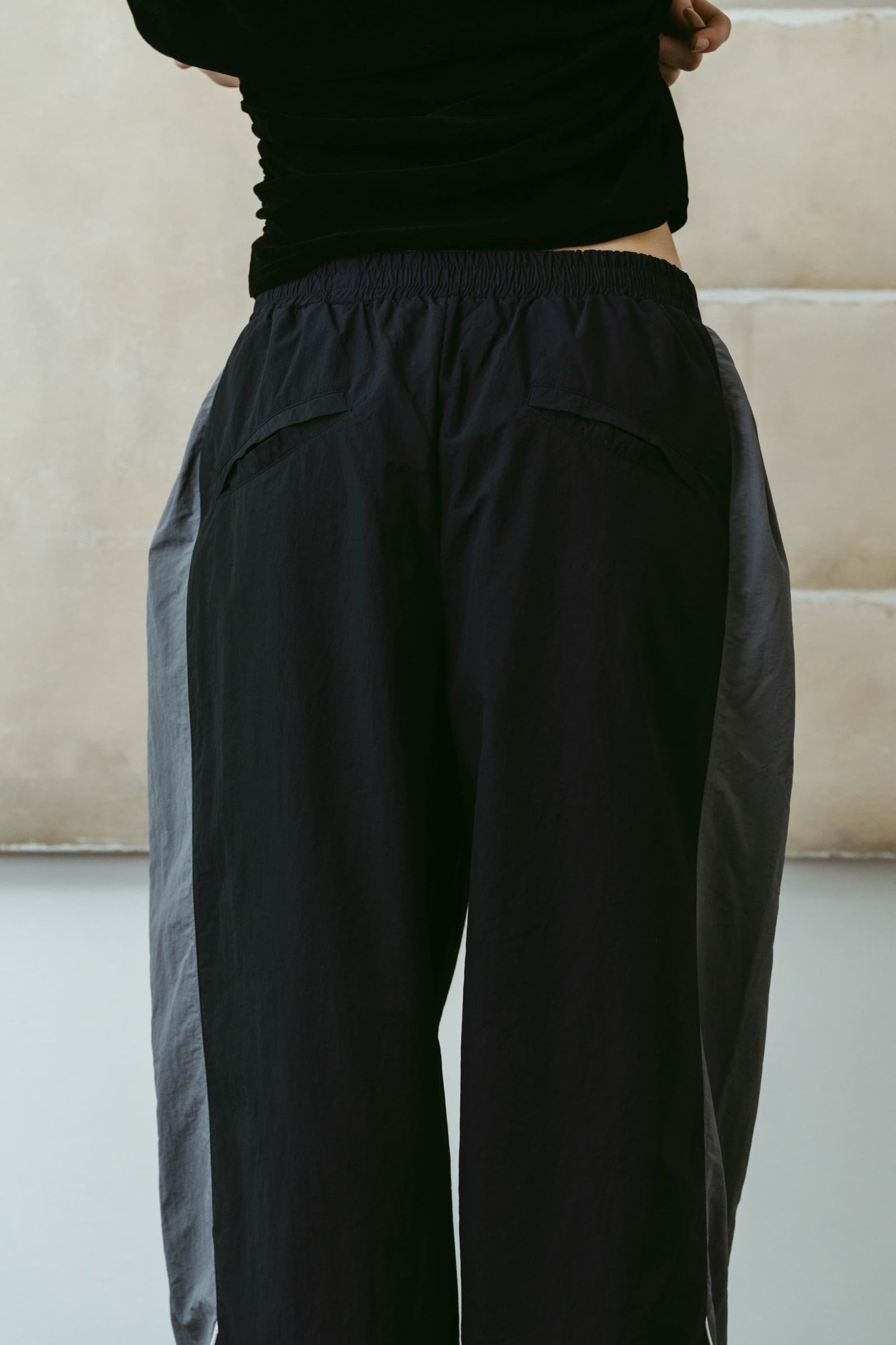 ナイロンイージーパンツ (ネイビー) nylon easy pants(unisex) (Navy) /  26SS