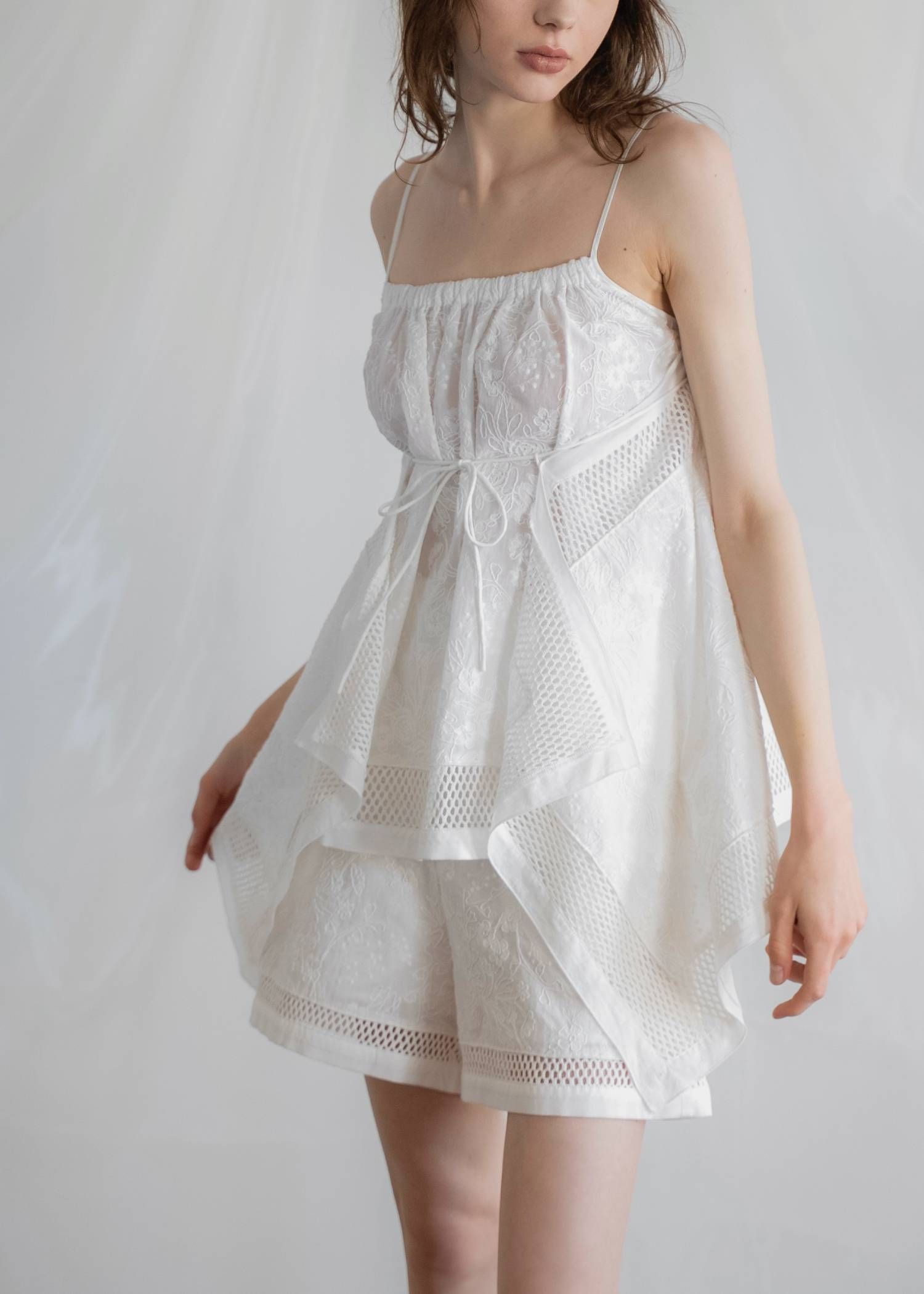 マルチウェイ キャミトップス (ホワイト) multi way drape panel cami tops (White) /  26SS