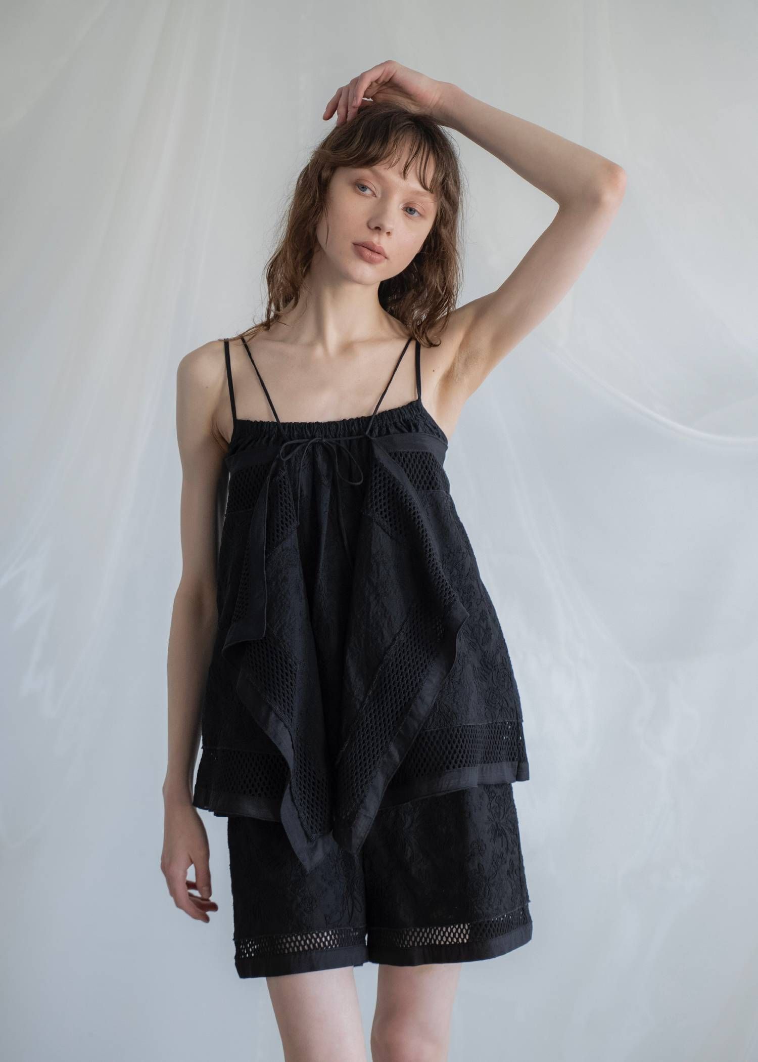 マルチウェイ キャミトップス (ブラック) multi way drape panel cami tops (Black) /  26SS