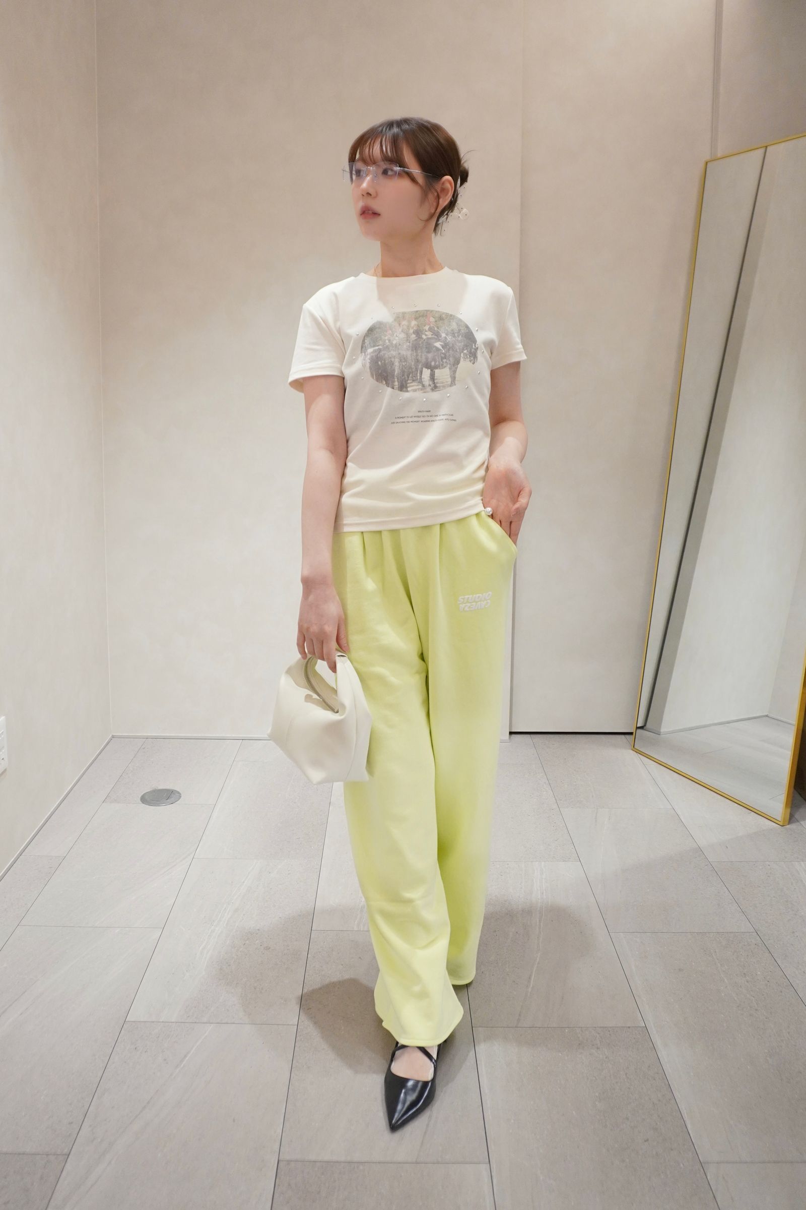 STYLE NO. 657