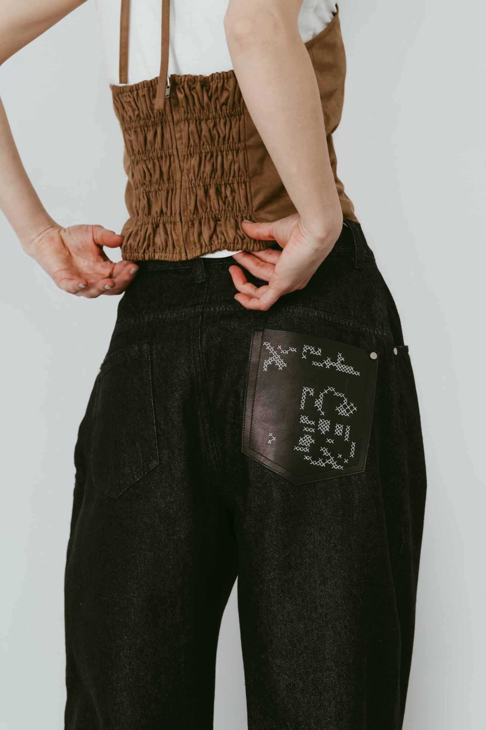 ワイドベルボトムデニムパンツ (ブラック) wide bell-bottom denim pants (Black) /  26SS