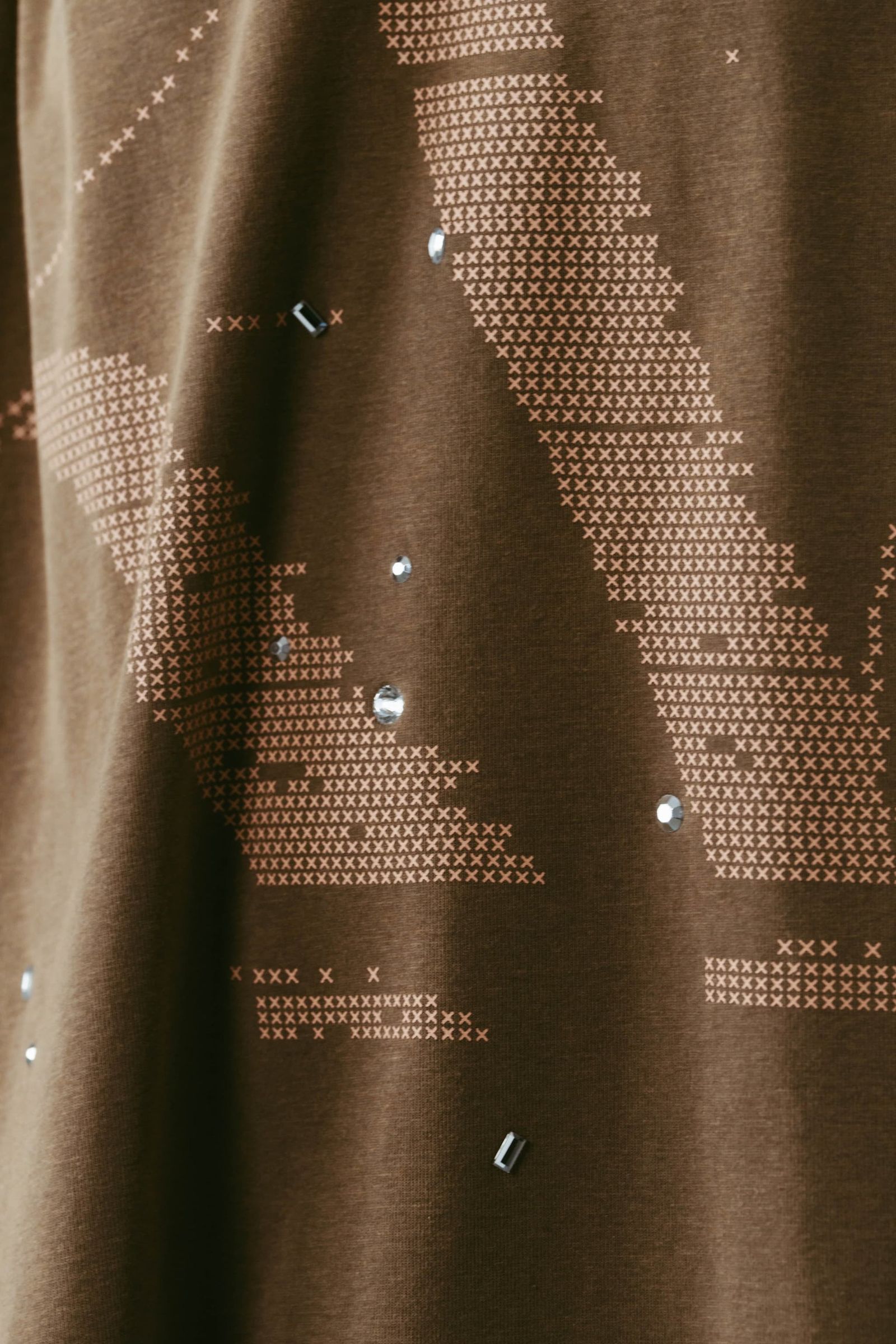 タック オーバーサイズTシャツ (ブラウン) tuck detail oversized tee(unisex) (Brown) /  26SS