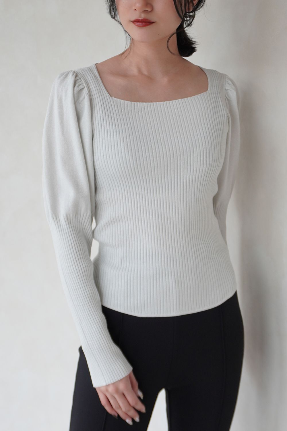 GLITTER KNIT VOLUME SLEEVE TOPS / ラメニットボリュームスリーブリブトップス (ライトグレー)