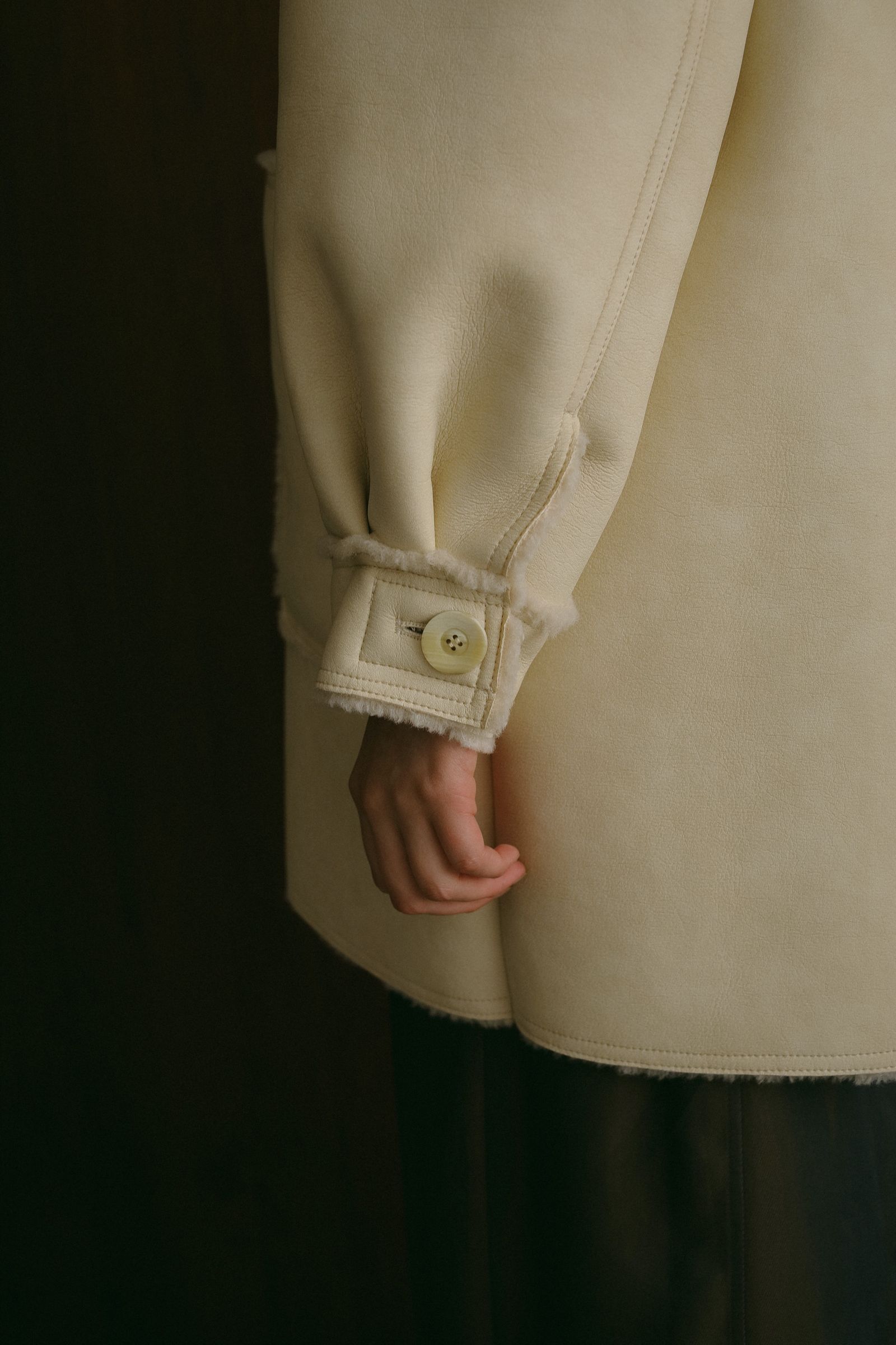 THINK FUR - Bonding Flight Jacket (クリーム) | Sir online