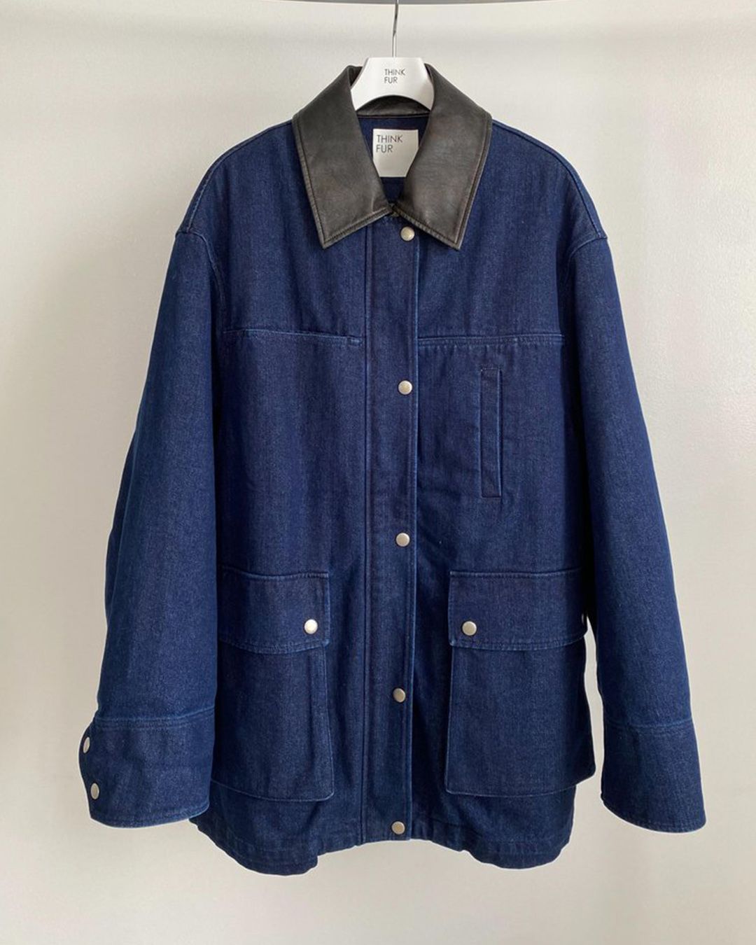 【先行予約】【26TH-02】フェイクレザーカラー カバーオール (ネイビー) Fake Leather Collar Coverall (Navy) /  エコファー  /  フェイクファー 【受注期間6/14 23:59まで】