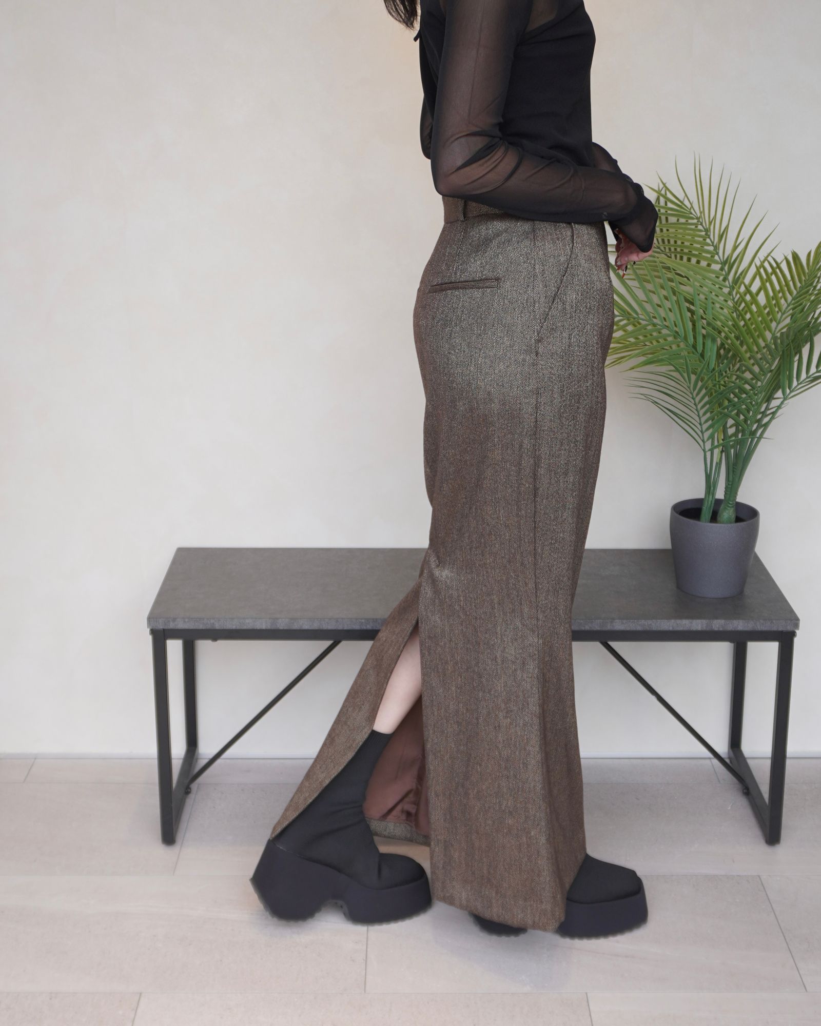 【25AW】【THE C】ICHIGUN SKIRT / イチグンスカート (ブラウン)