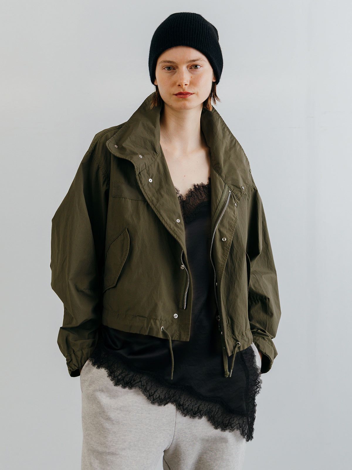 サテンレースキャミ (ブラック) SATIN LACE CAMI (Black) /  26SS