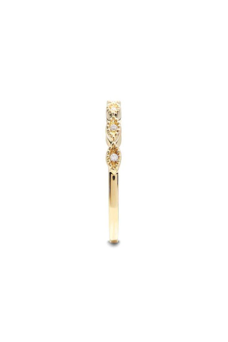 YELLOW-GOLD