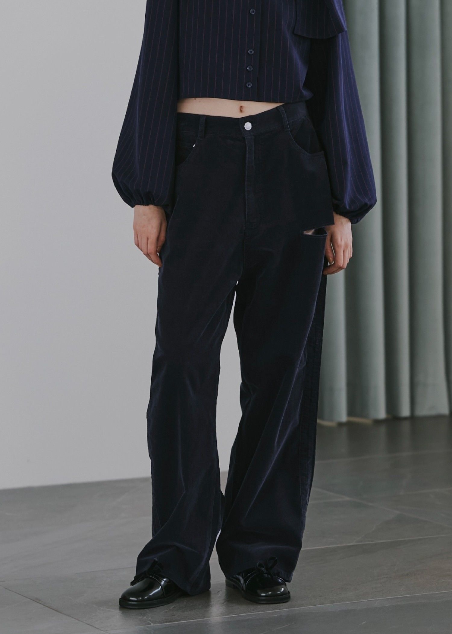 corduroy loose asymmetry notch PT / コーデュロイ ルーズノッチパンツ (ダークブルー) / 25AW /