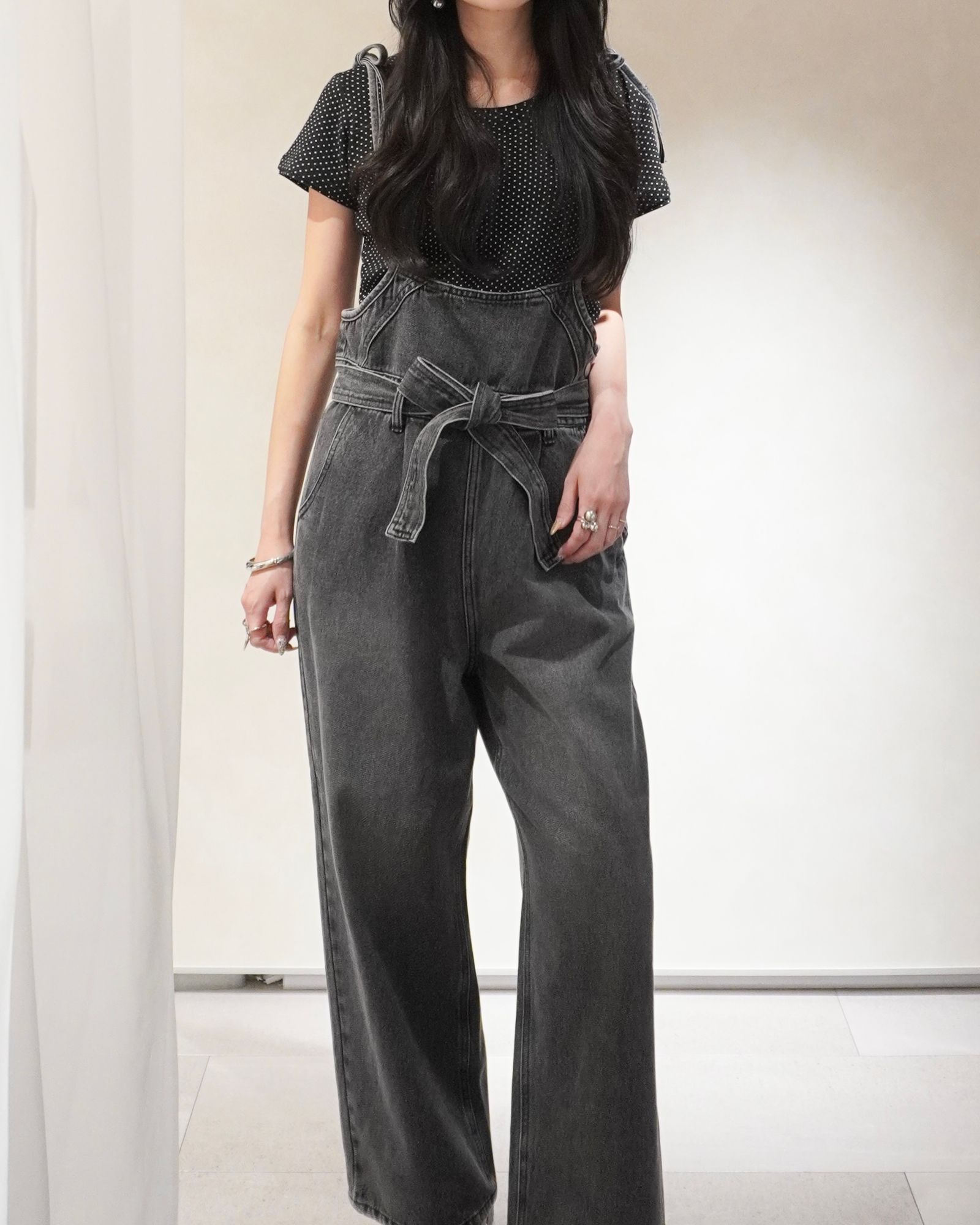 WILLFULLY - デニム リボンサロペット (ブラック) denim tapered