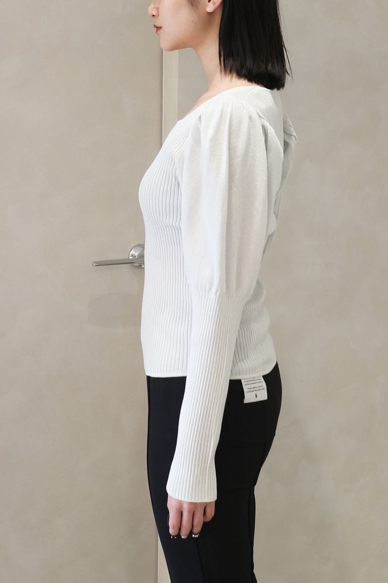 163cm 着用:フリー (店内照明)