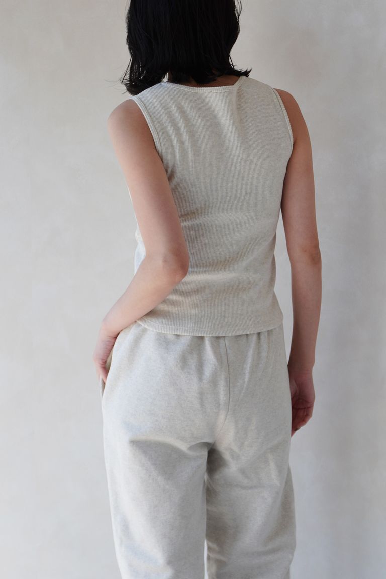 163cm 着用:フリー (自然光)