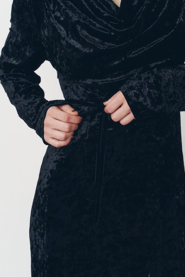 2ウェイ ベロアドレープドレス (ブラック) 2way draped velour dress (Black) / 26AW