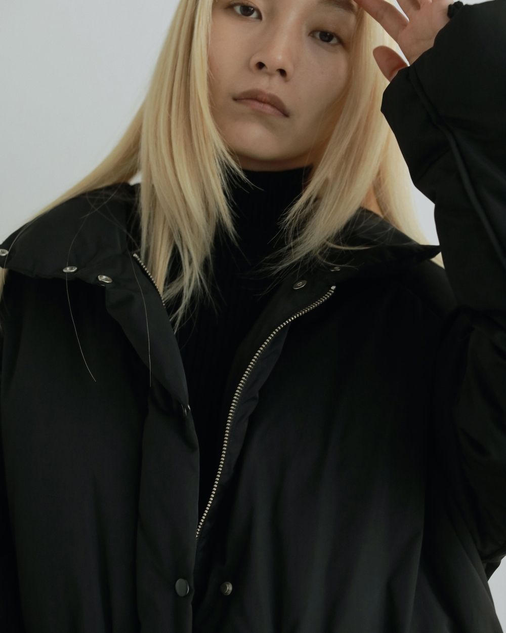 【25AW】Standcollar Down Coat / スタンドカラー ダウンコート (ブラック)