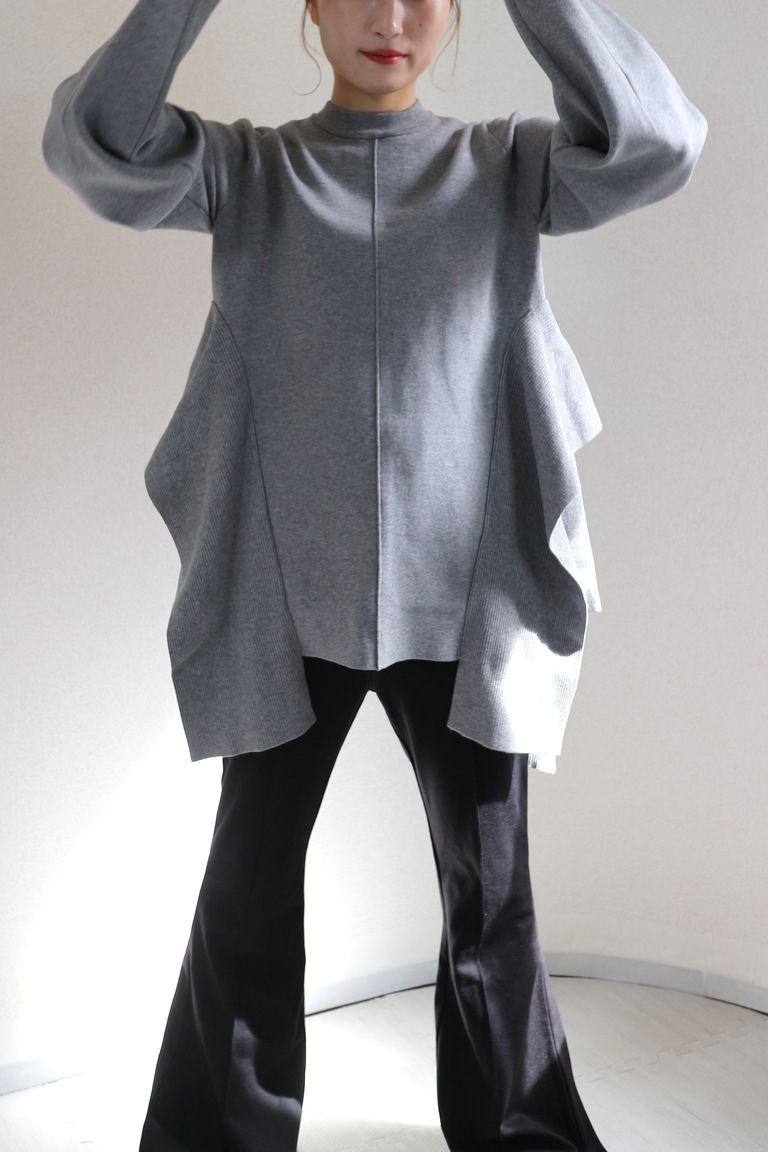 156cm 着用サイズ:フリー
