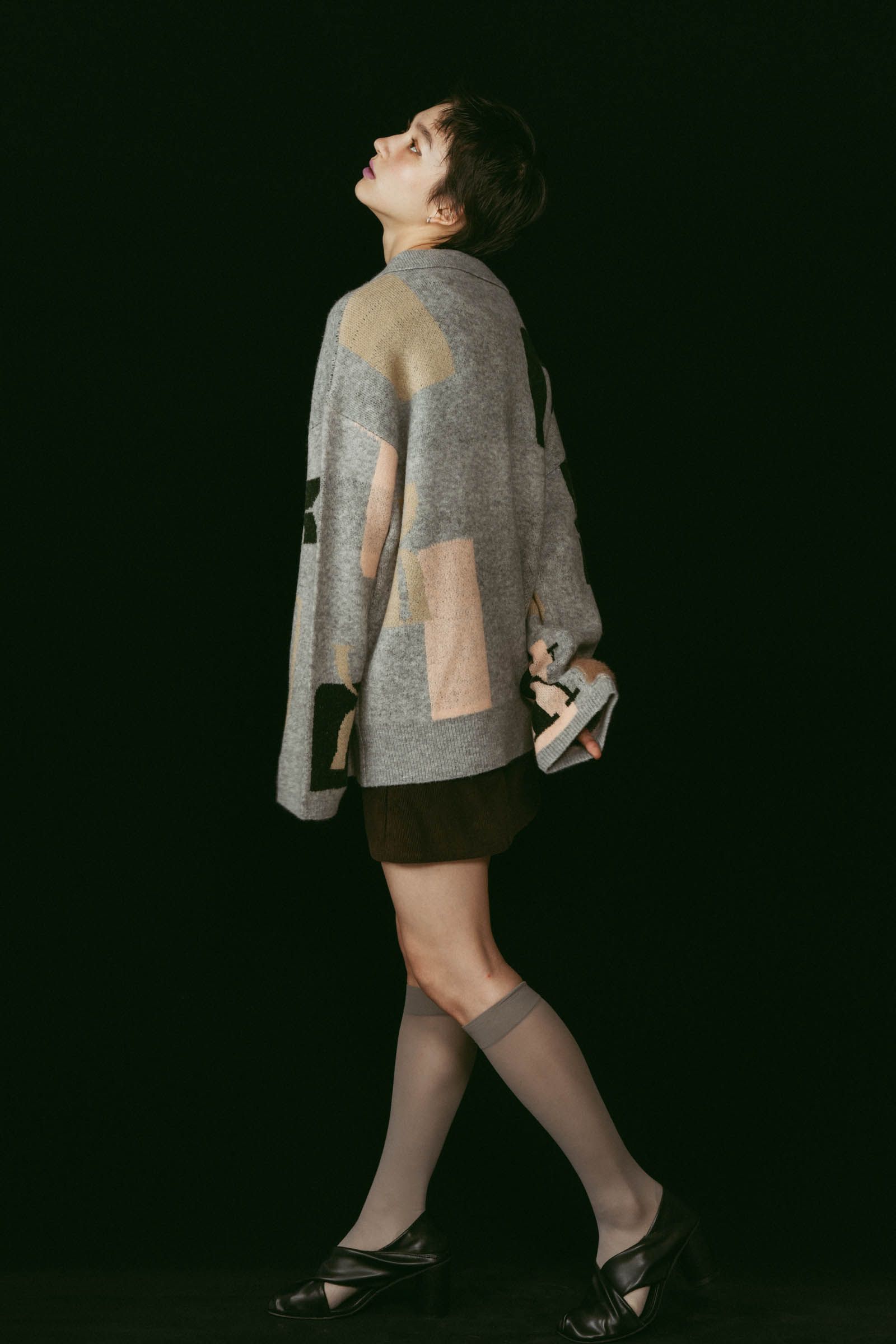 K design knit pullover(unisex) / Kデザイン ニットプルオーバー (グレー) / 25AW