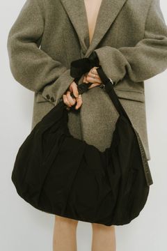 2way logo shoulder bag / 2ウェイ ロゴショルダーバッグ (ブラック)