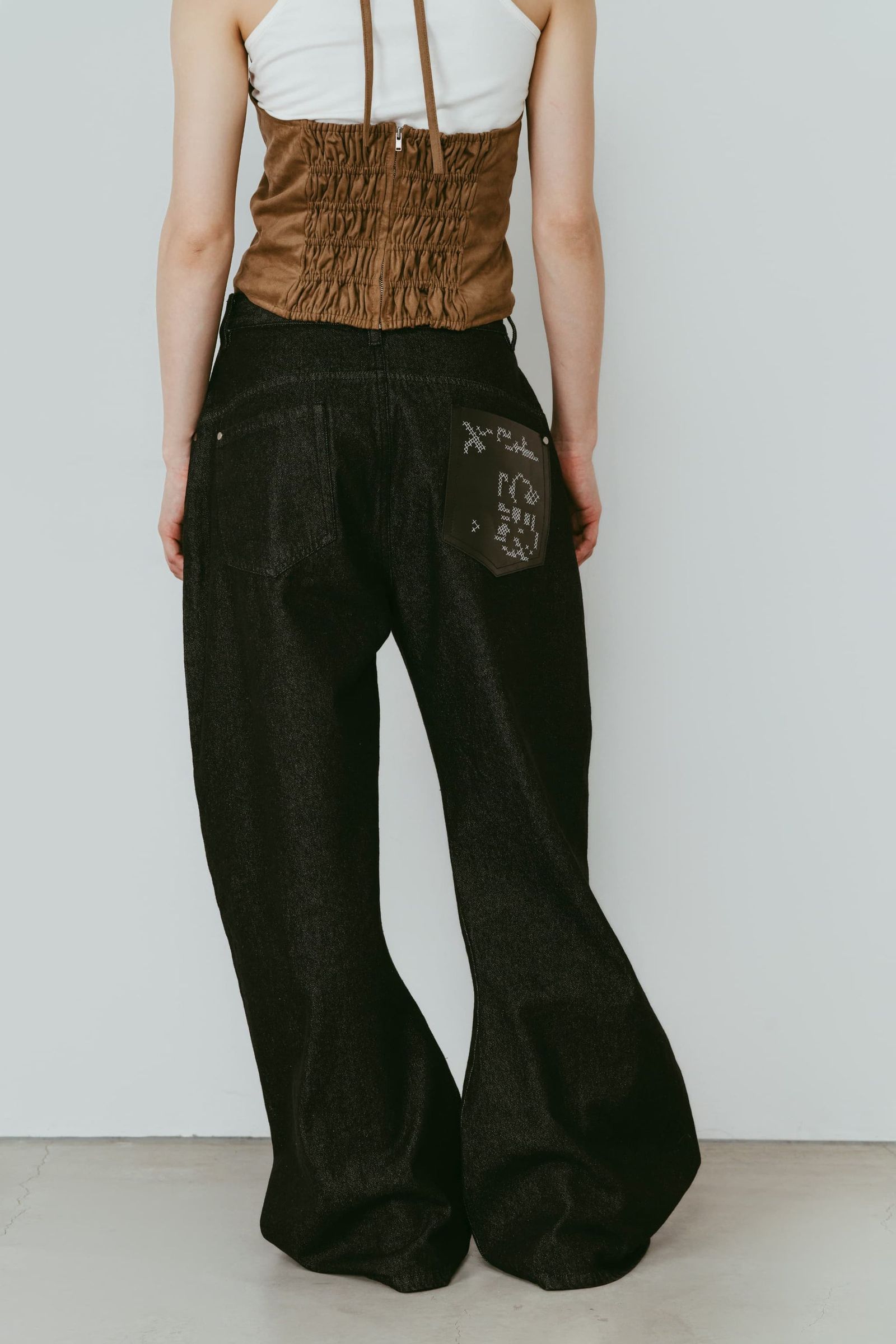 ワイドベルボトムデニムパンツ (ブラック) wide bell-bottom denim pants (Black) /  26SS